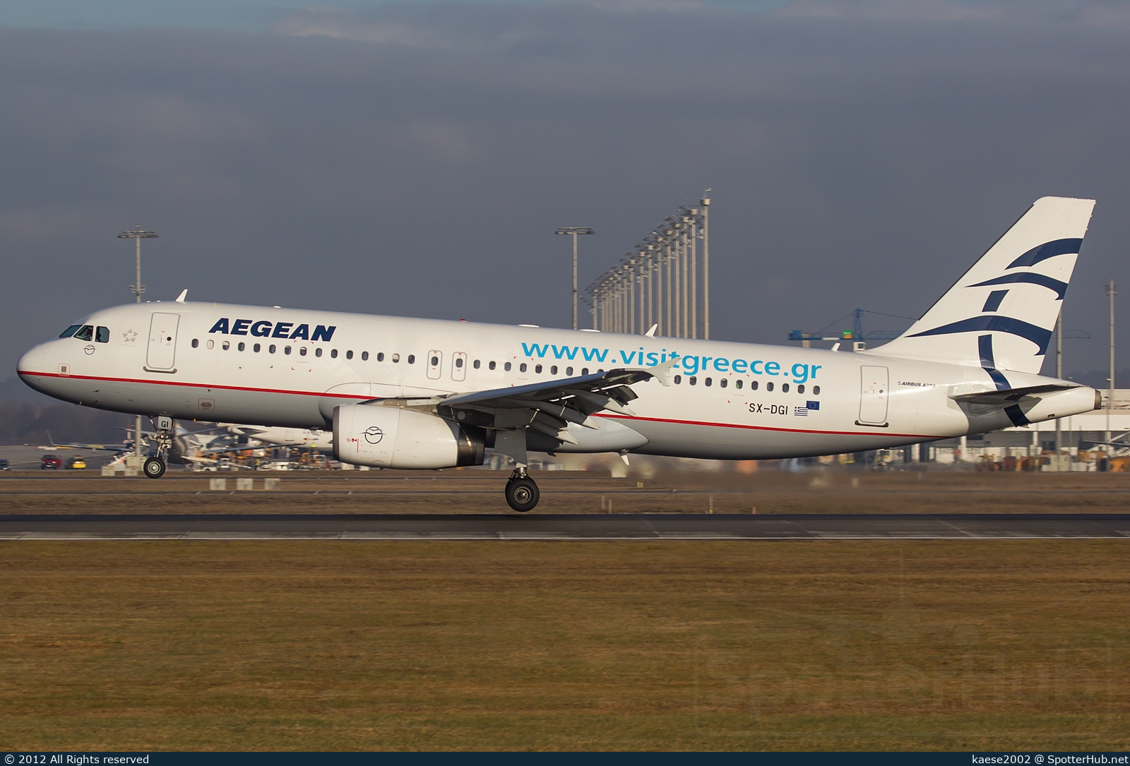Photo of SX-DGI - Airbus A320-232 operated by Aegean Airlines