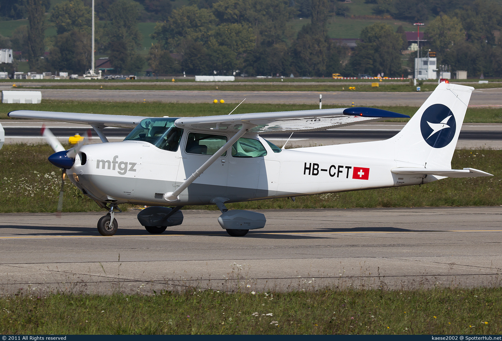 Photo of HB-CFT - Reims-Cessna F172P Skyhawk II operated by Motorfluggruppe Zürich