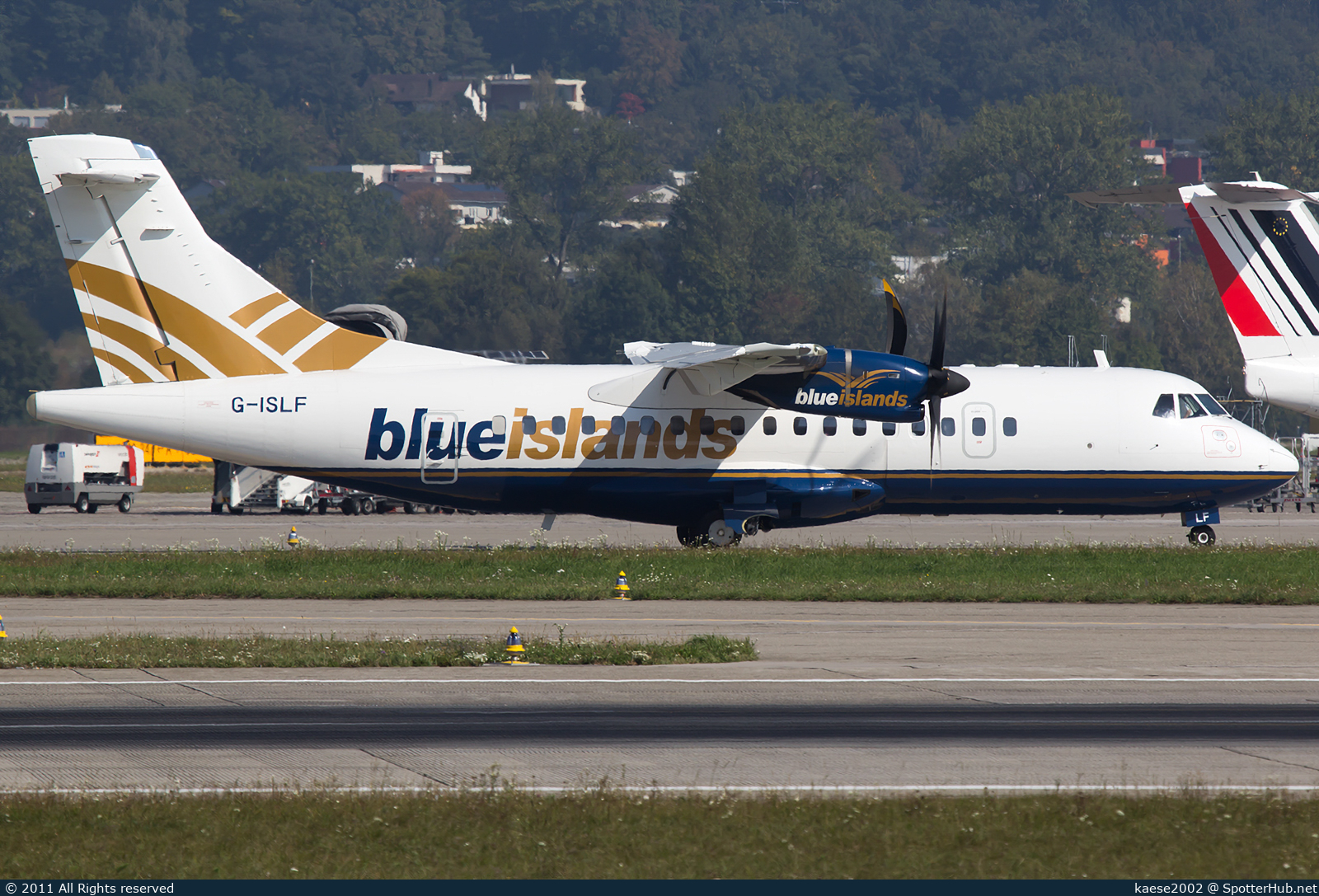 Photo of G-ISLF - ATR 42-500 operated by Blue Islands