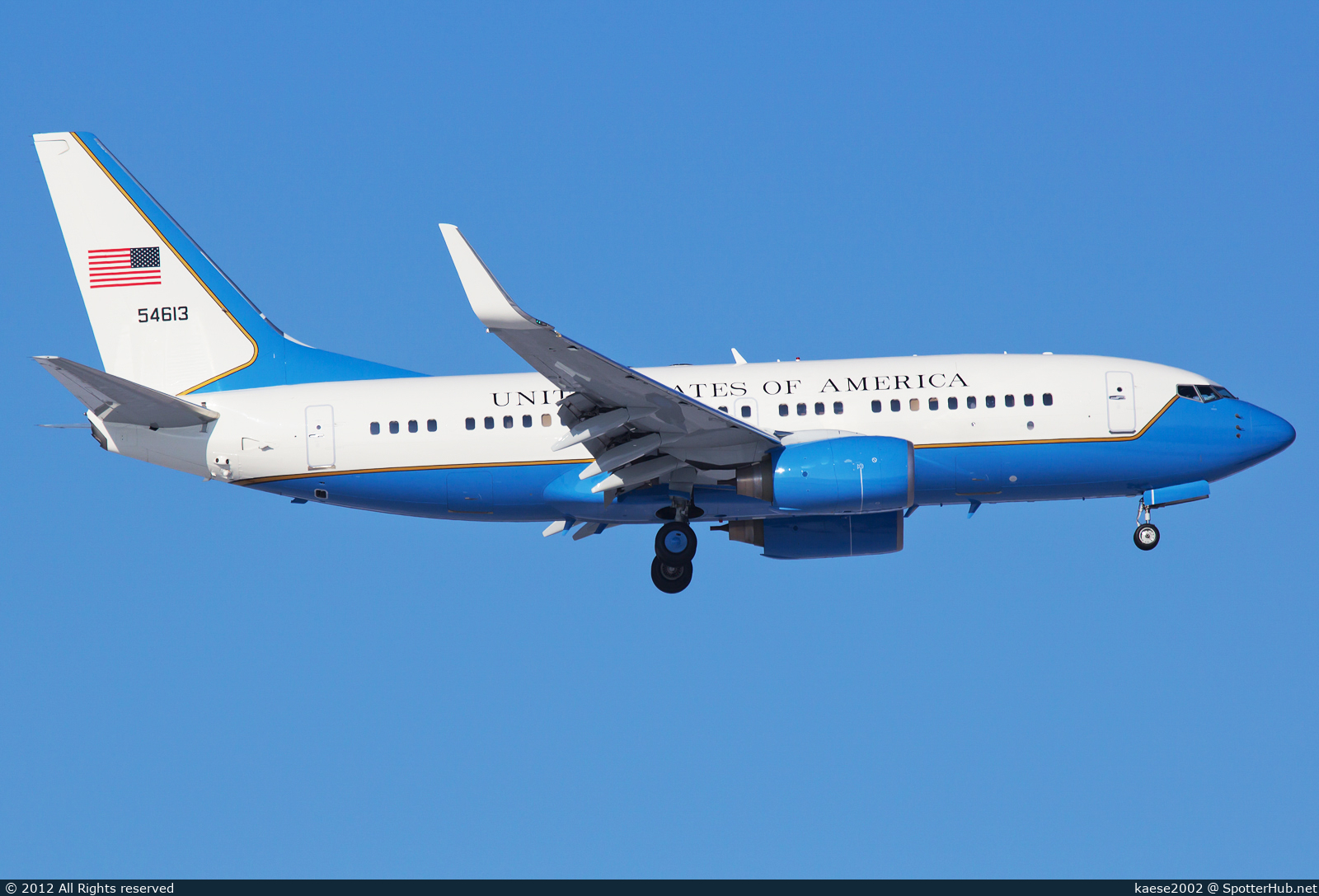 Photo of 05-4613 - Boeing C-40C operated by US Air Force