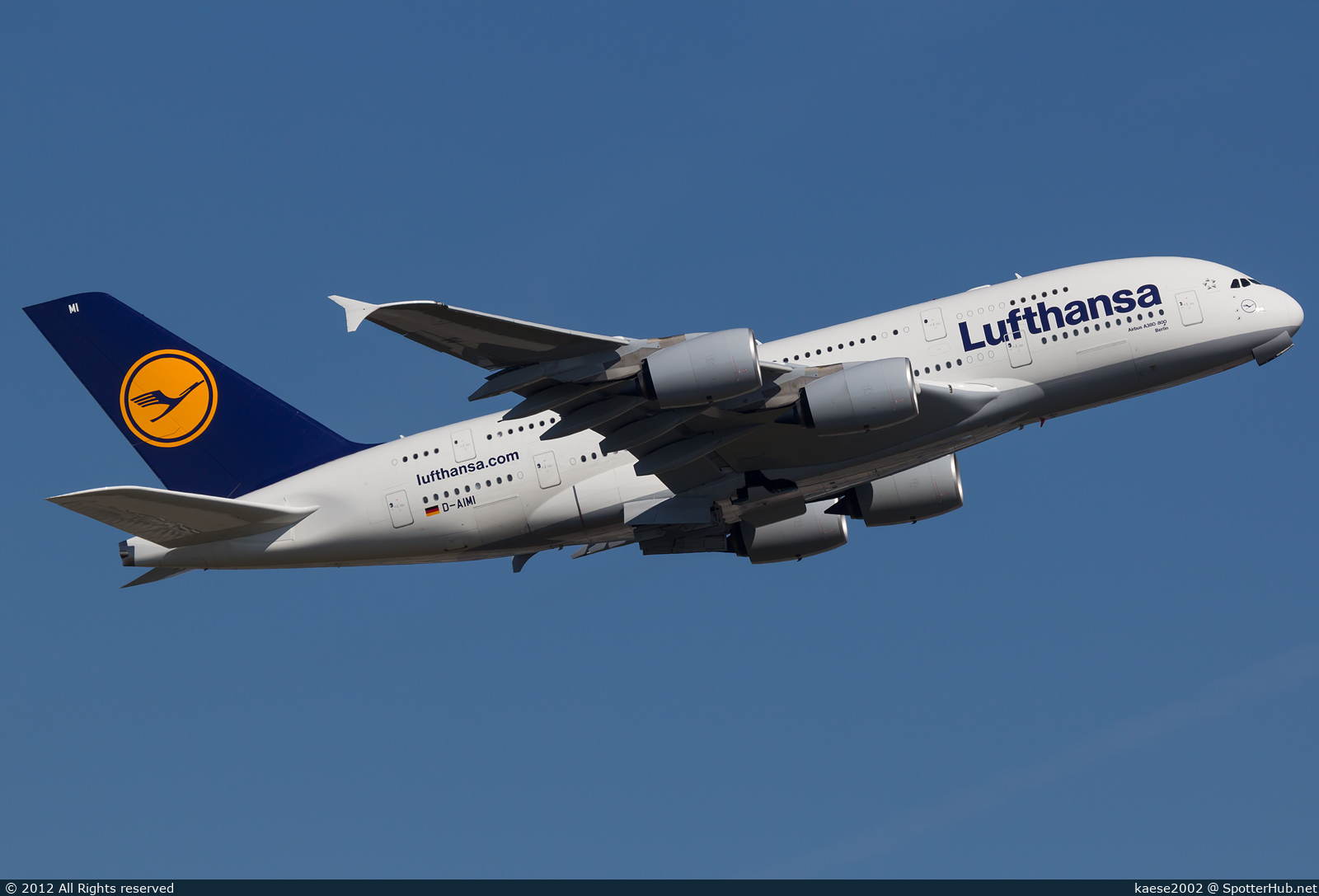 Photo of D-AIMI - Airbus A380-841 operated by Lufthansa