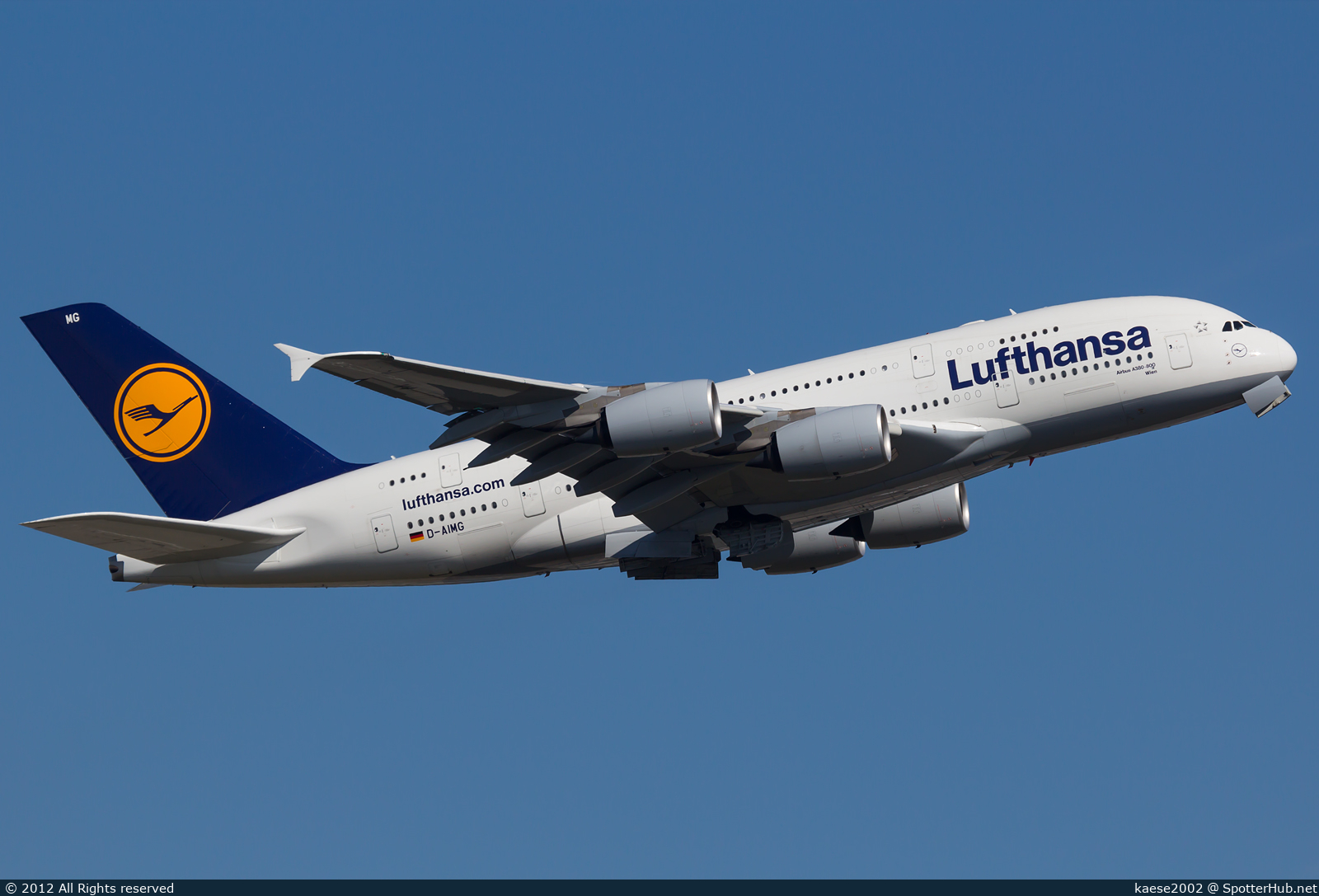 Photo of D-AIMG - Airbus A380-841 operated by Lufthansa