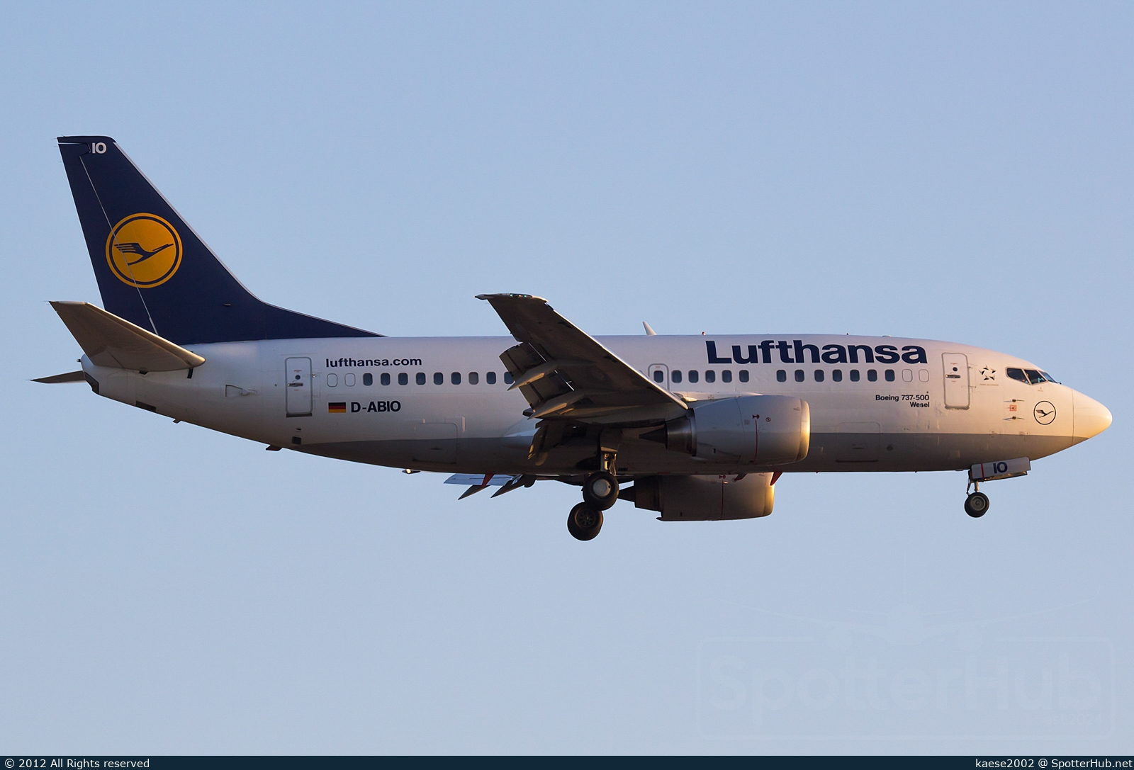Photo of D-ABIO - Boeing 737-530 operated by Lufthansa