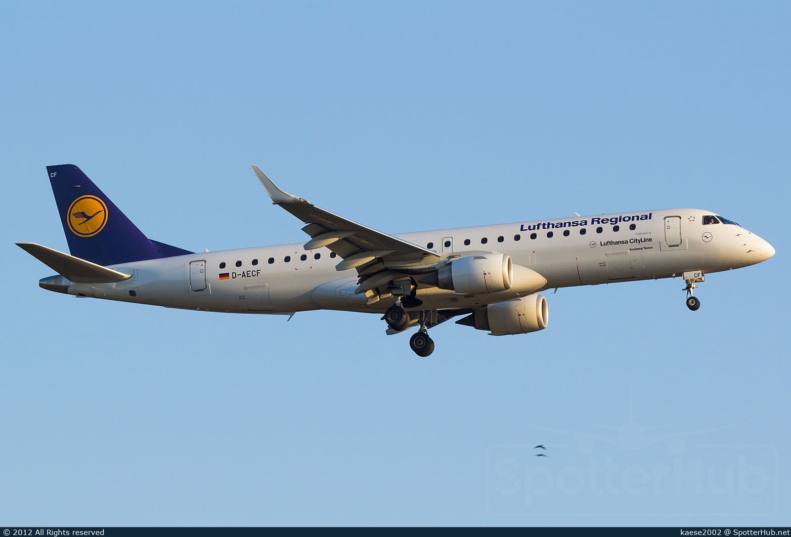 Photo of D-AECF - Embraer ERJ-190LR operated by Lufthansa CityLine
