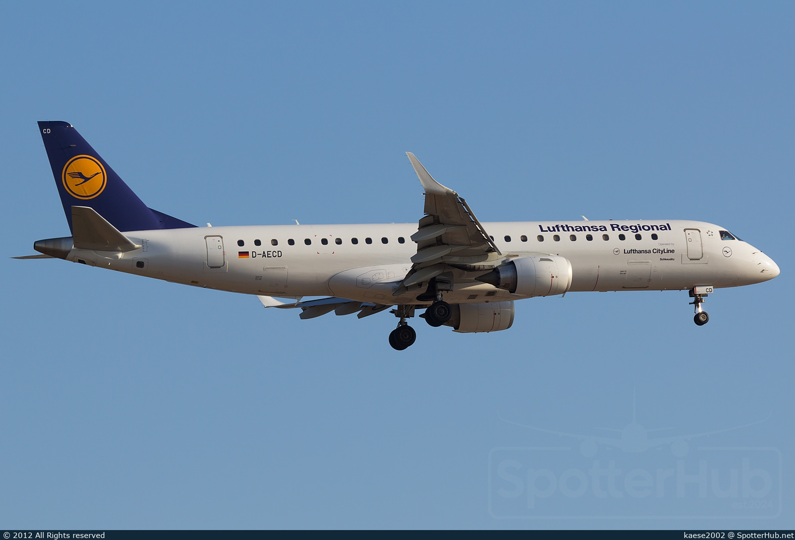 Photo of D-AECD - Embraer ERJ-190LR operated by Lufthansa CityLine