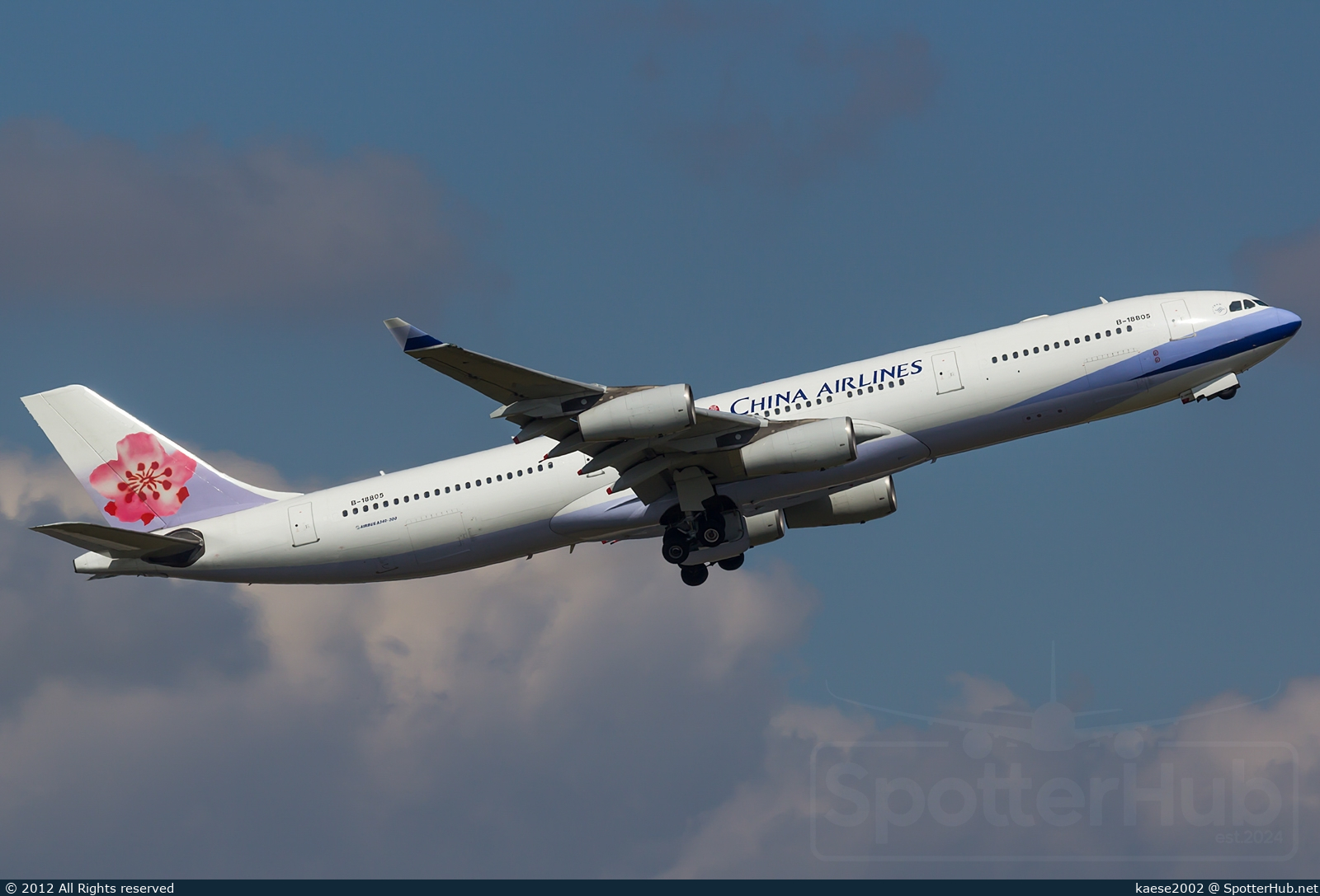 Photo of B-18805 - Airbus A340-313 operated by China Airlines