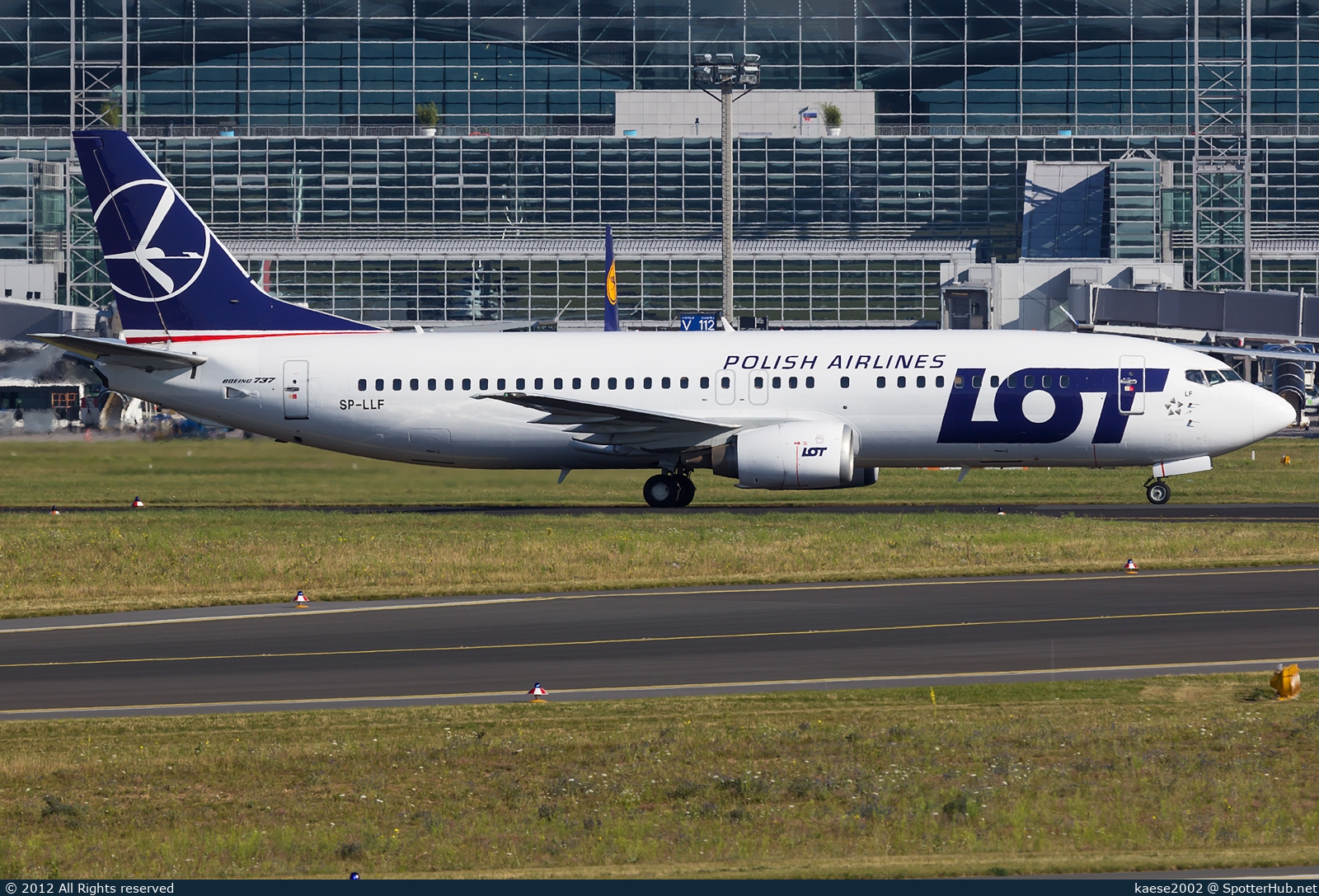 Photo of SP-LLF - Boeing 737-45D operated by LOT Polish Airlines