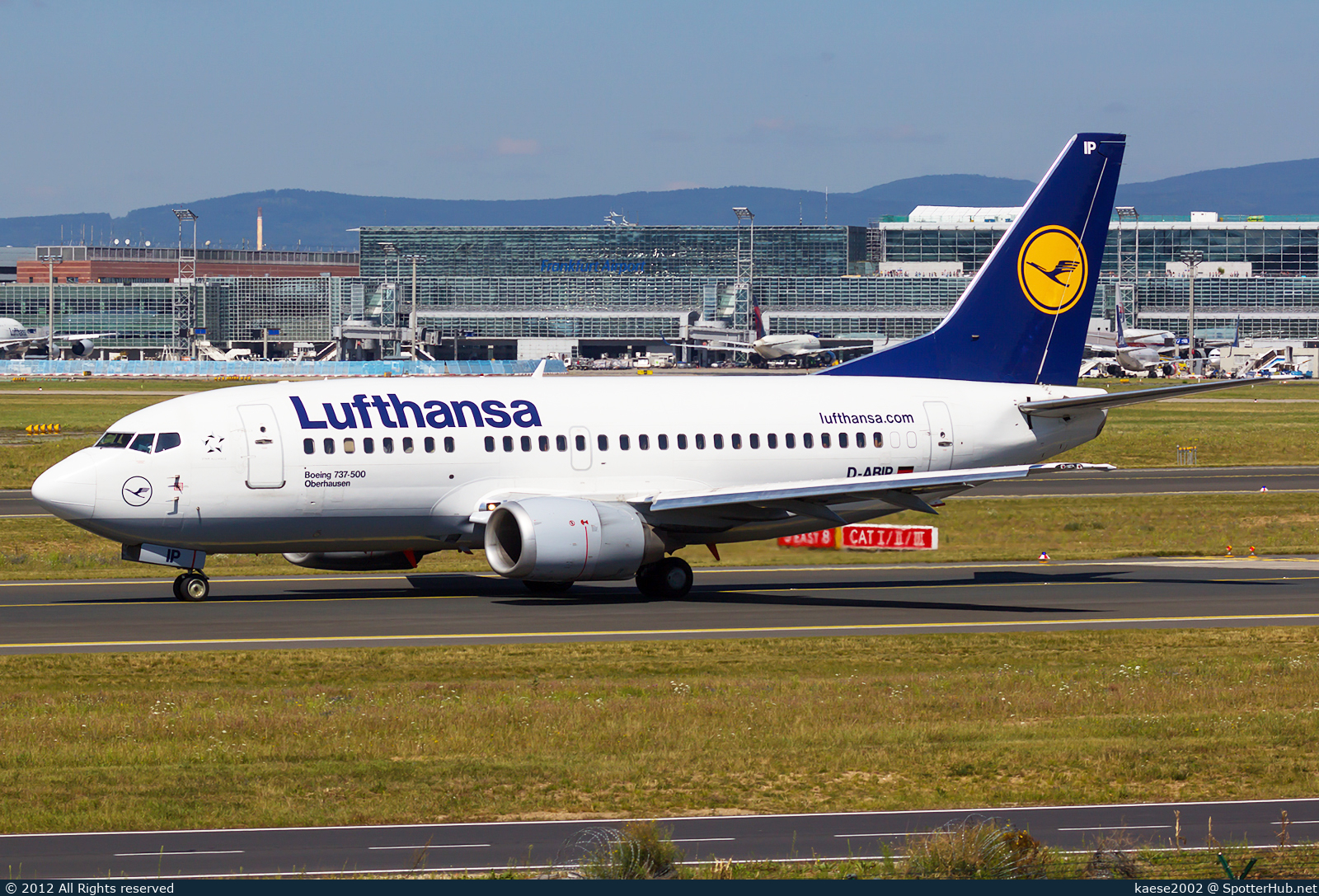 Photo of D-ABIP - Boeing 737-530 operated by Lufthansa
