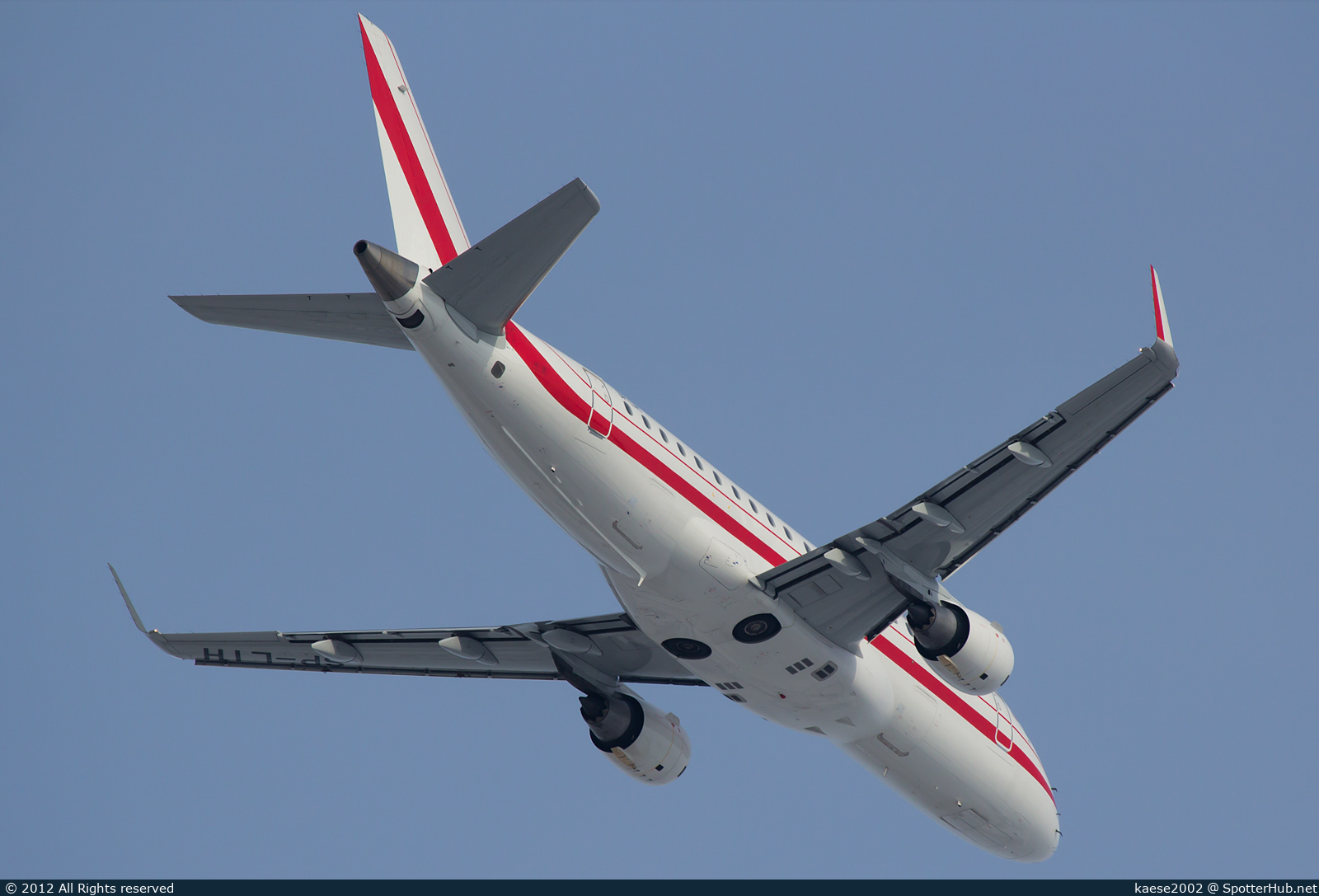 Photo of SP-LIH - Embraer ERJ-175LR operated by Government of Poland