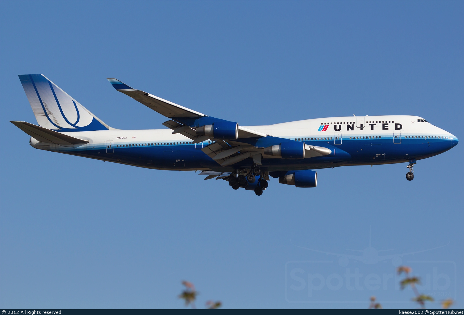 Photo of N120UA - Boeing 747-422 operated by United Airlines