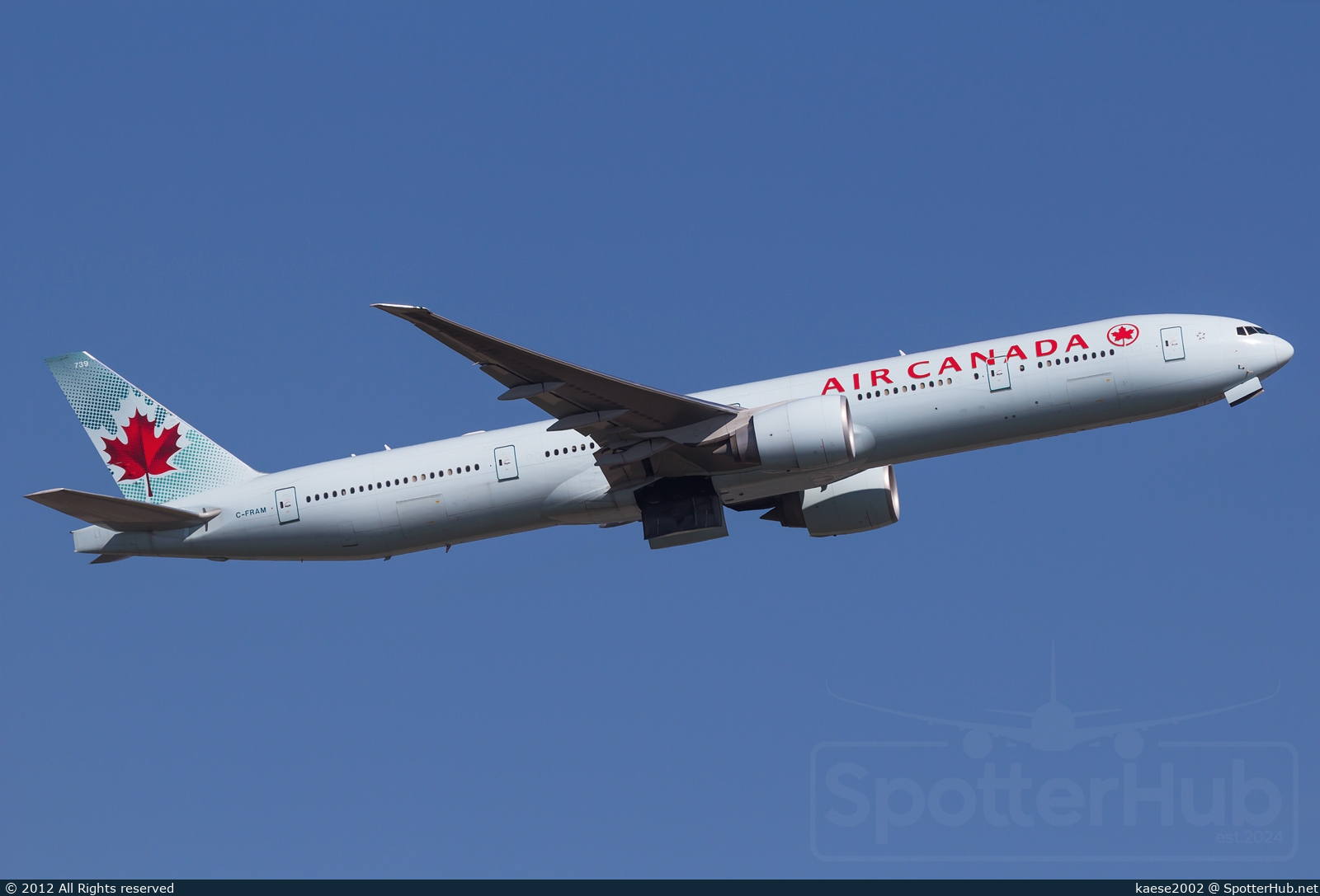 Photo of C-FRAM - Boeing 777-333(ER) operated by Air Canada
