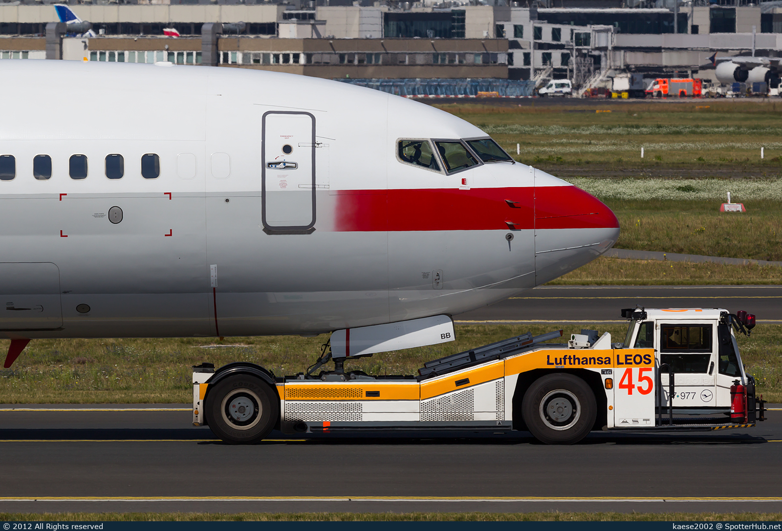 Photo of D-APBB - Boeing 737-8Q8 operated by PrivatAir
