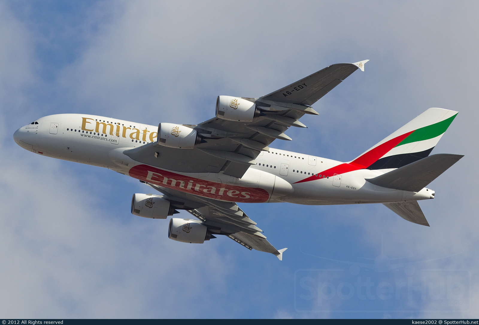 Photo of A6-EDY - Airbus A380-861 operated by Emirates