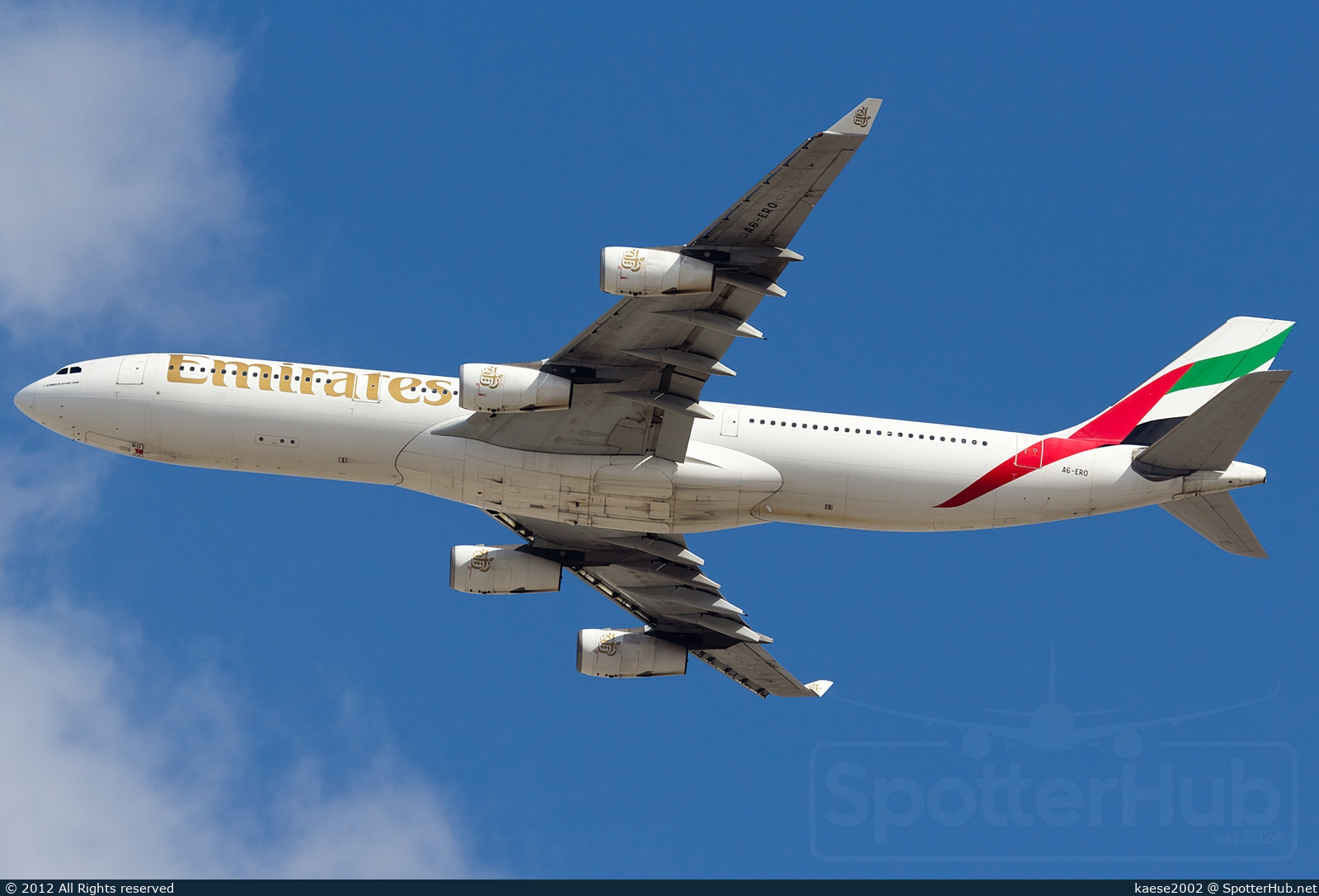 Photo of A6-ERO - Airbus A340-313 operated by Emirates