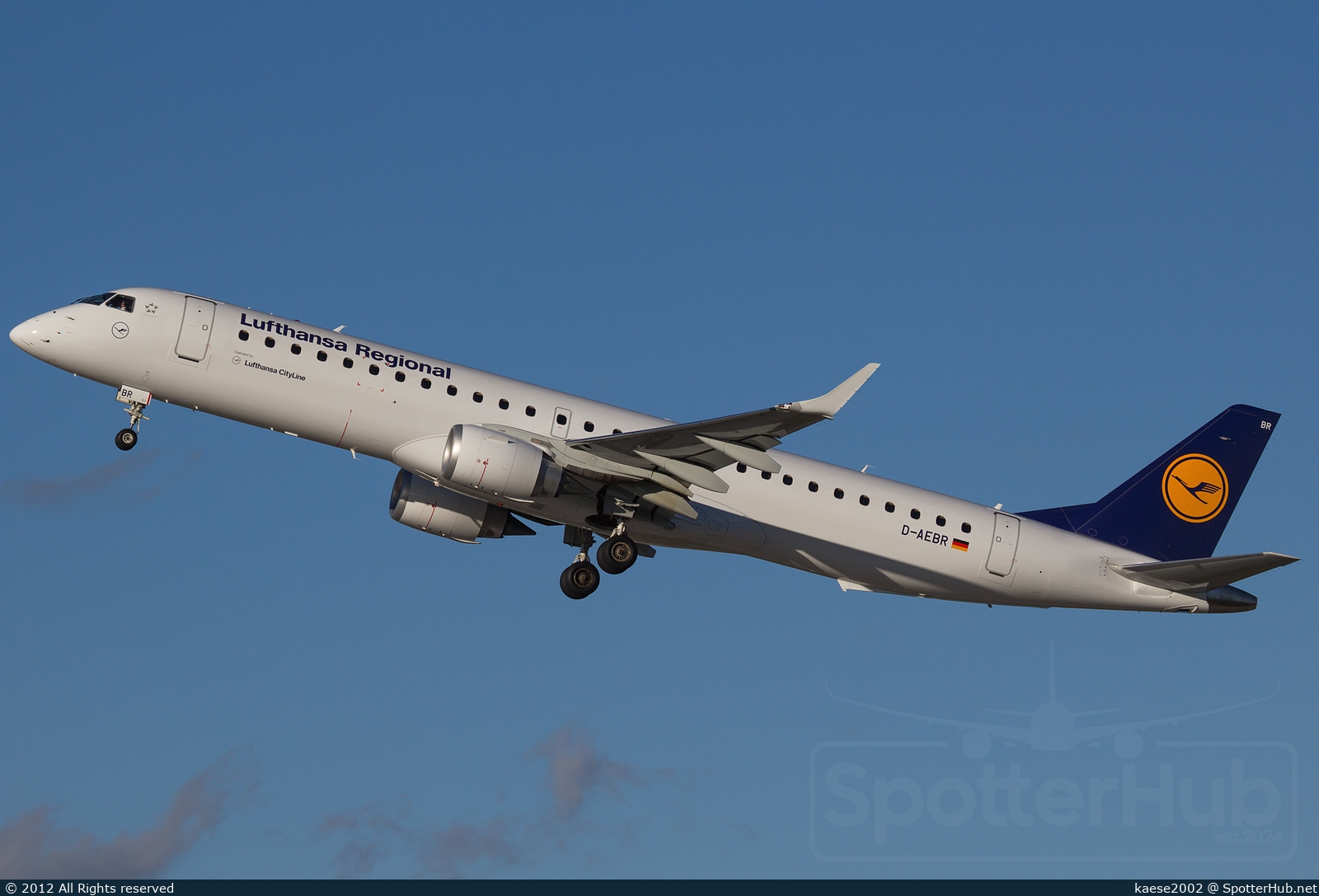 Photo of D-AEBR - Embraer ERJ-195LR operated by Lufthansa CityLine