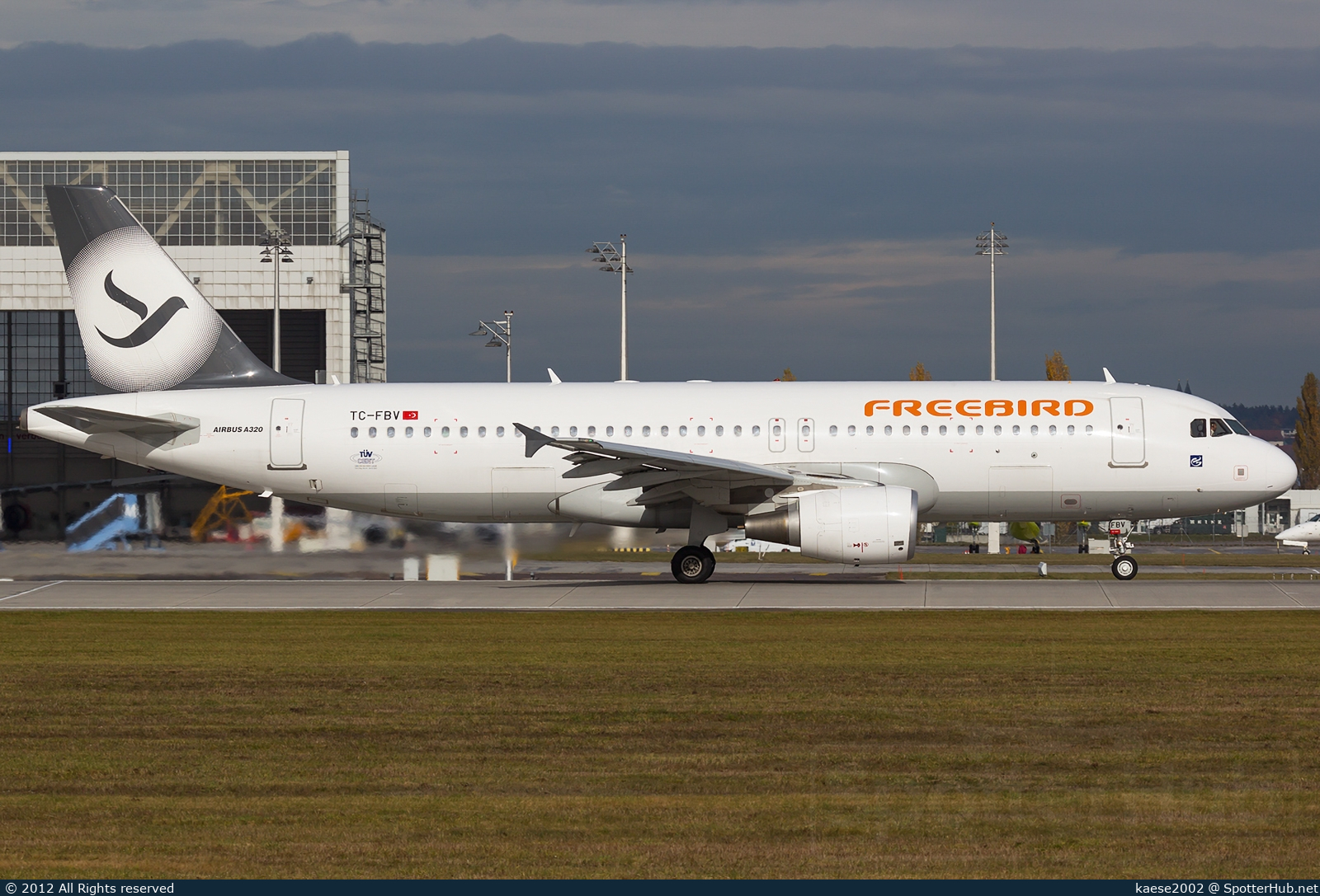Photo of TC-FBV - Airbus A320-214 operated by Freebird Airlines