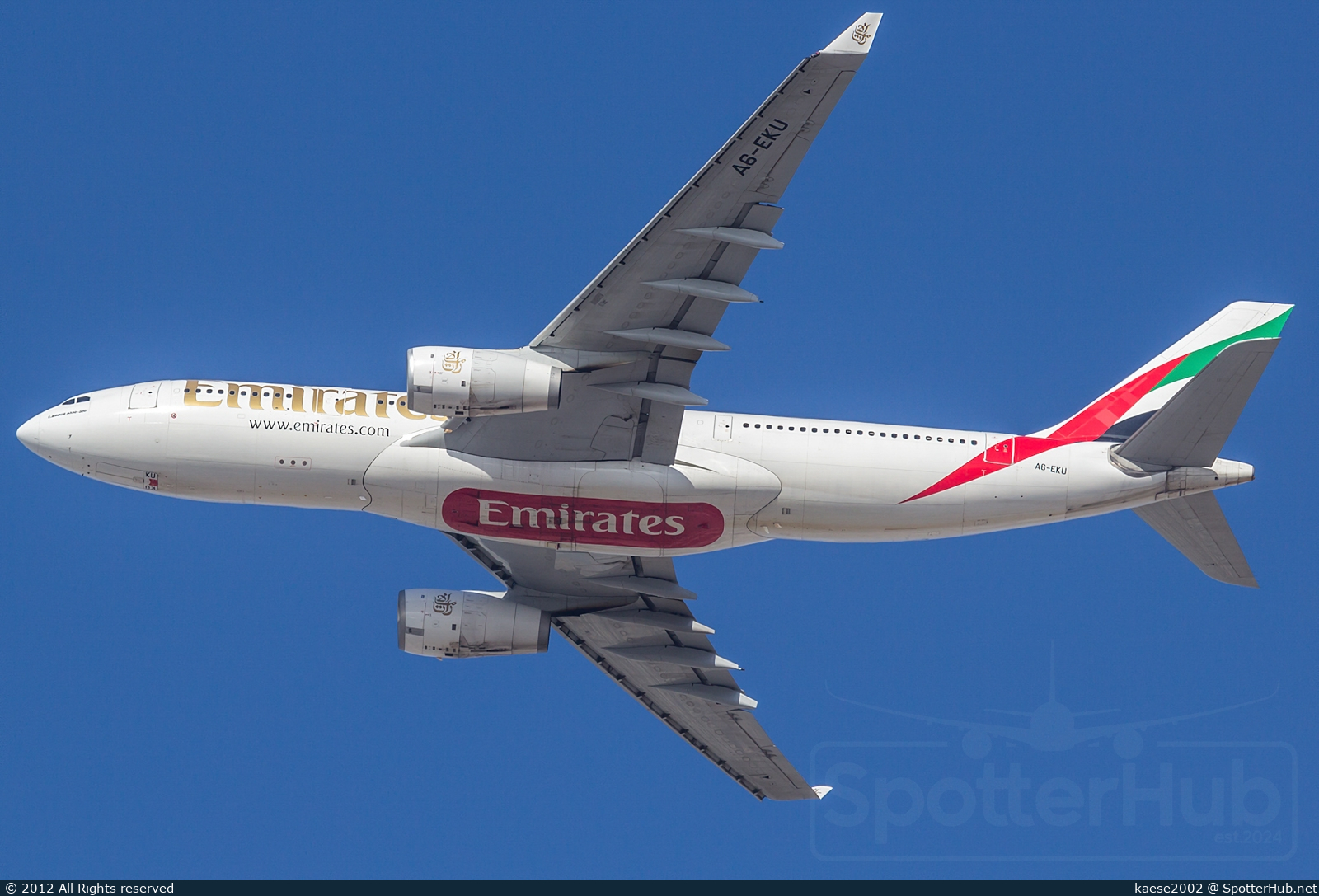 Photo of A6-EKU - Airbus A330-243 operated by Emirates