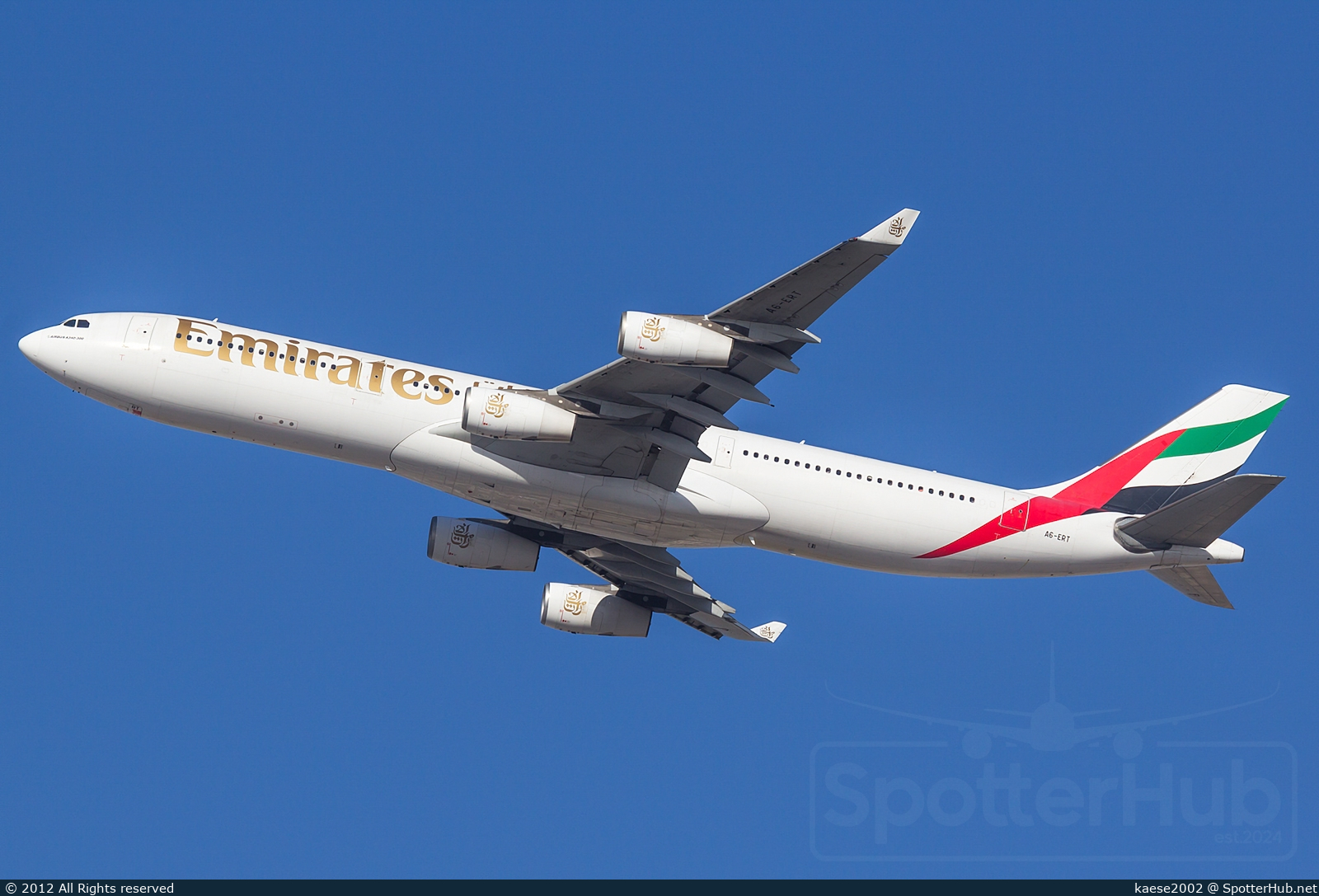 Photo of A6-ERT - Airbus A340-313 operated by Emirates