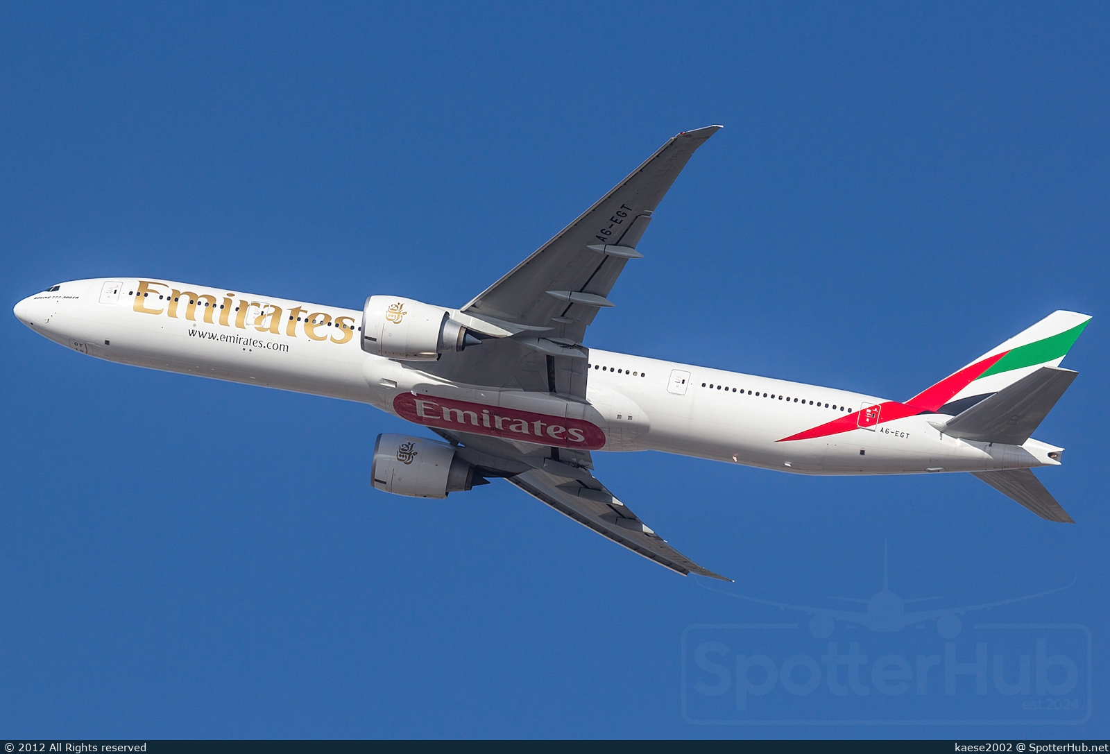 Photo of A6-EGT - Boeing 777-31H(ER) operated by Emirates