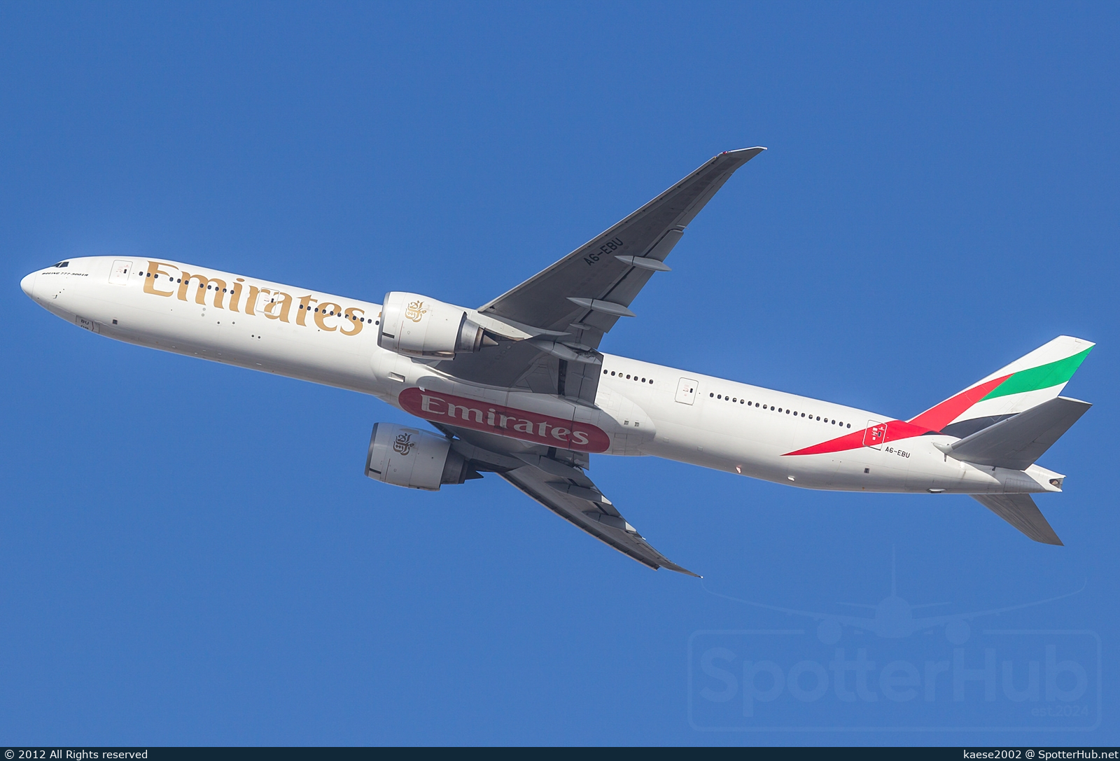 Photo of A6-EBU - Boeing 777-31H(ER) operated by Emirates
