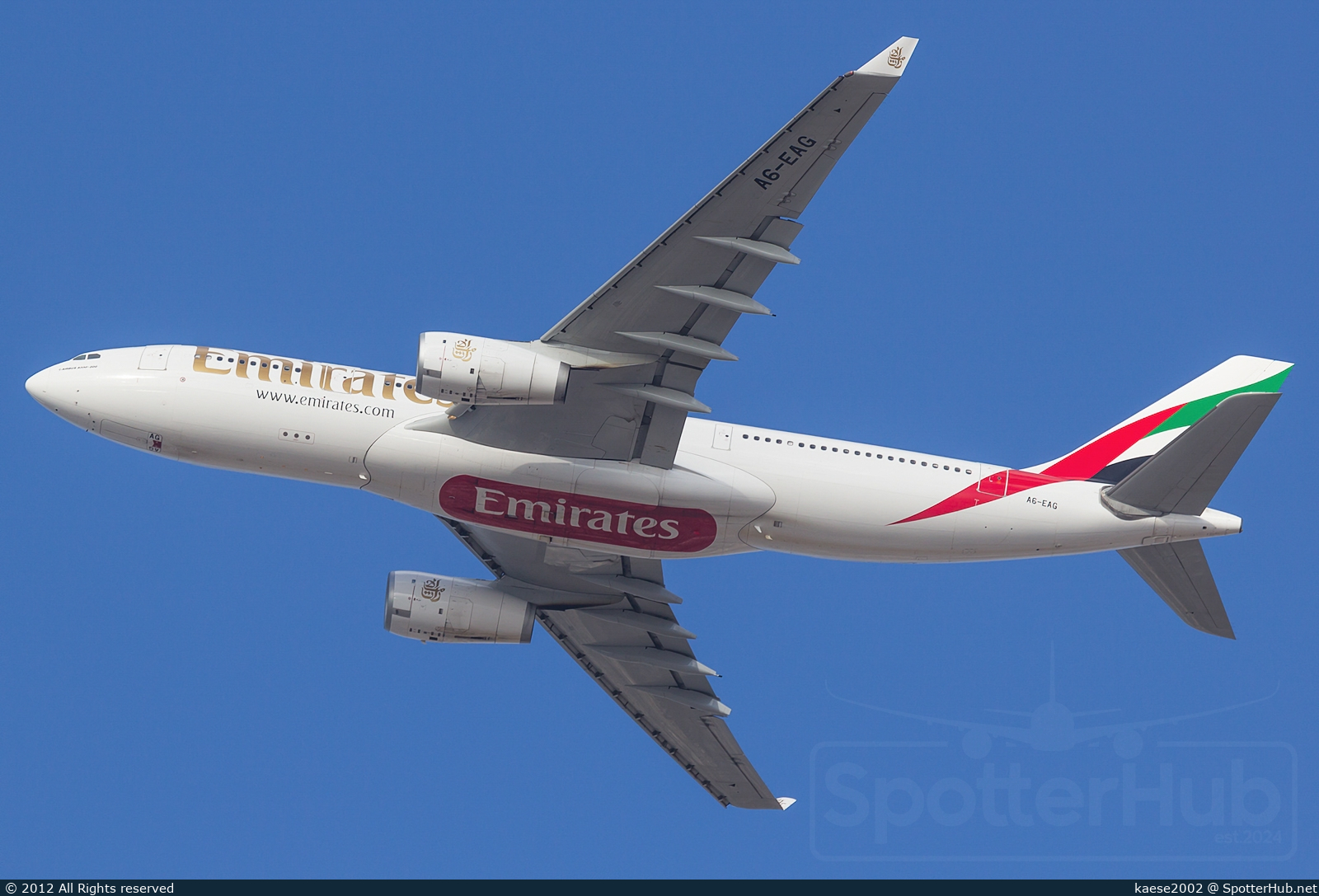 Photo of A6-EAG - Airbus A330-243 operated by Emirates