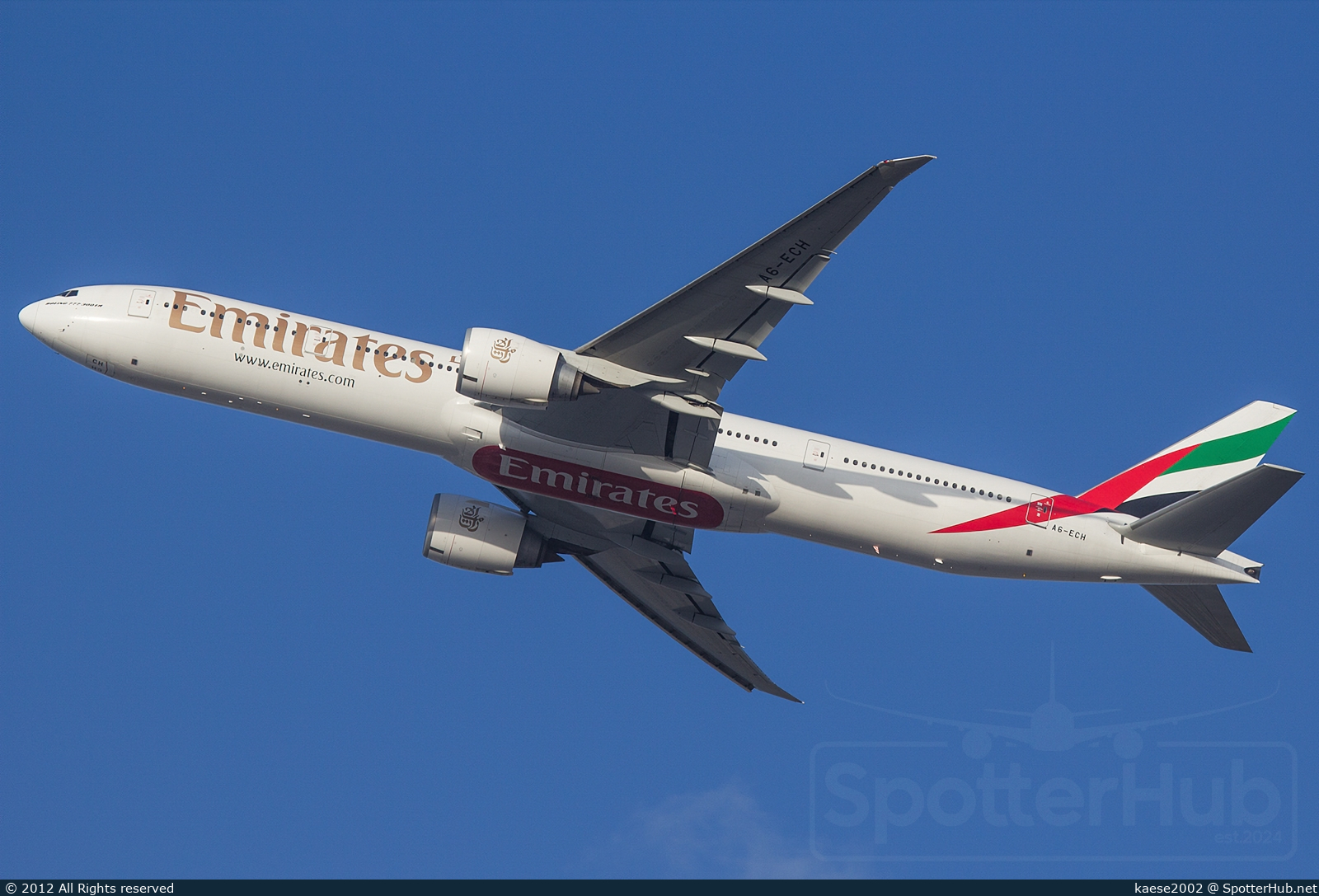Photo of A6-ECH - Boeing 777-31H(ER) operated by Emirates