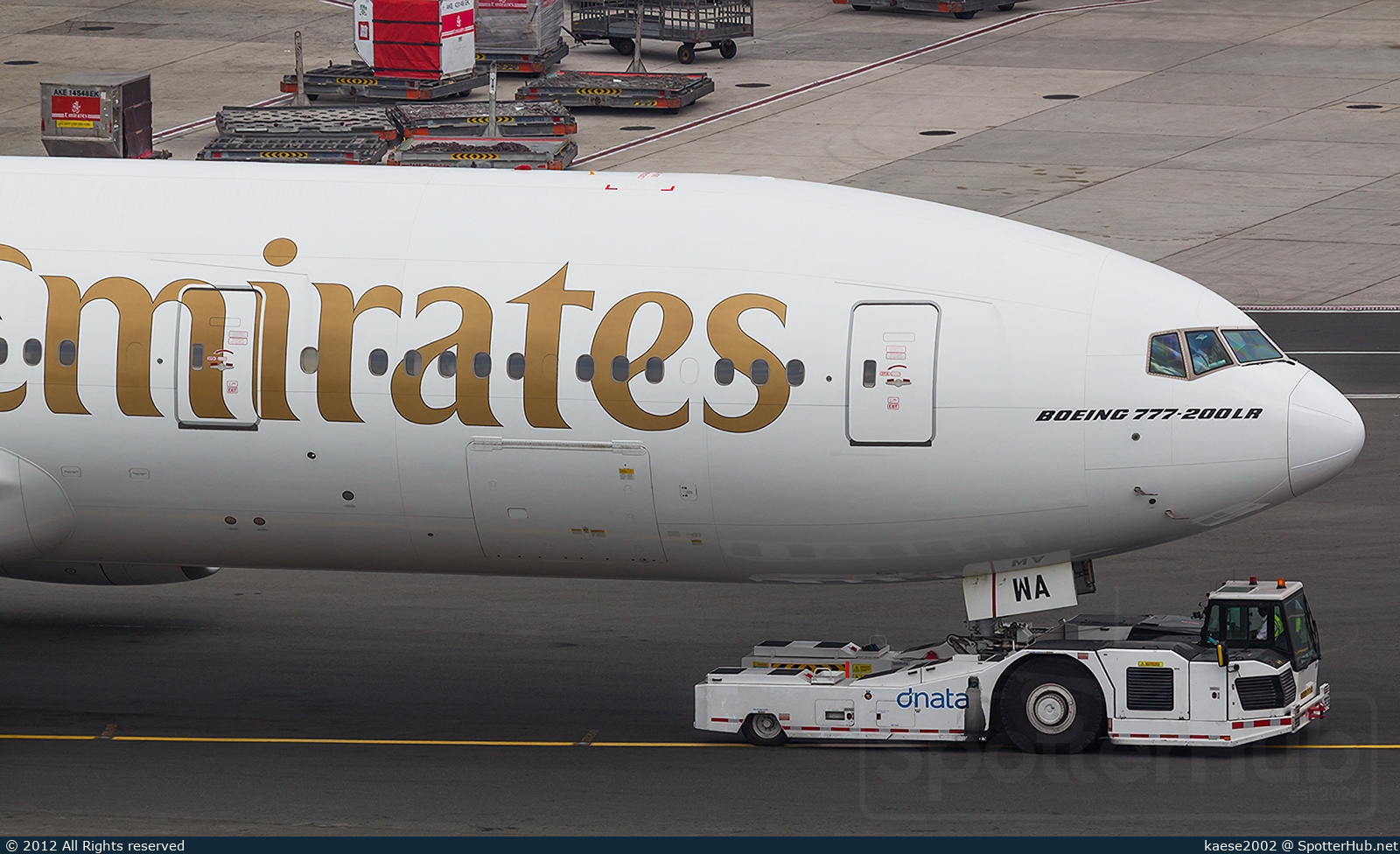 Photo of A6-EWA - Boeing 777-21H(LR) operated by Emirates