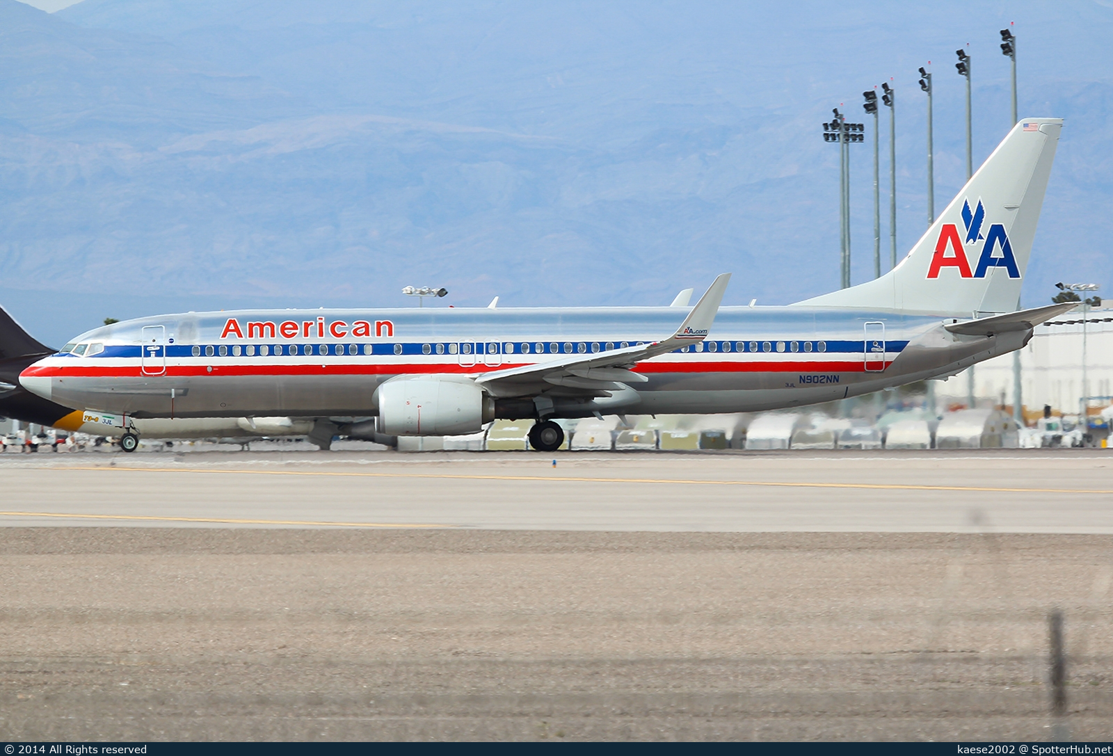 Photo of N902NN - Boeing 737-823 operated by American Airlines