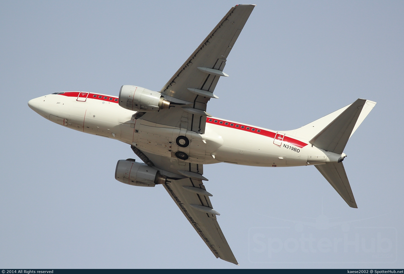 Photo of N319BD - Boeing 737-66N operated by AECOM