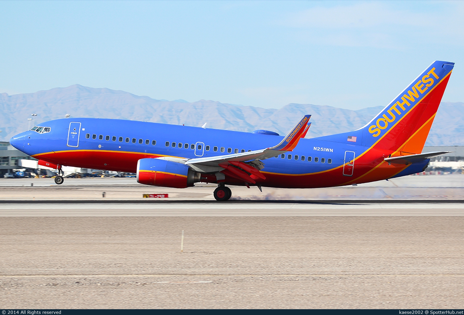 Photo of N251WN - Boeing 737-7H4 operated by Southwest Airlines