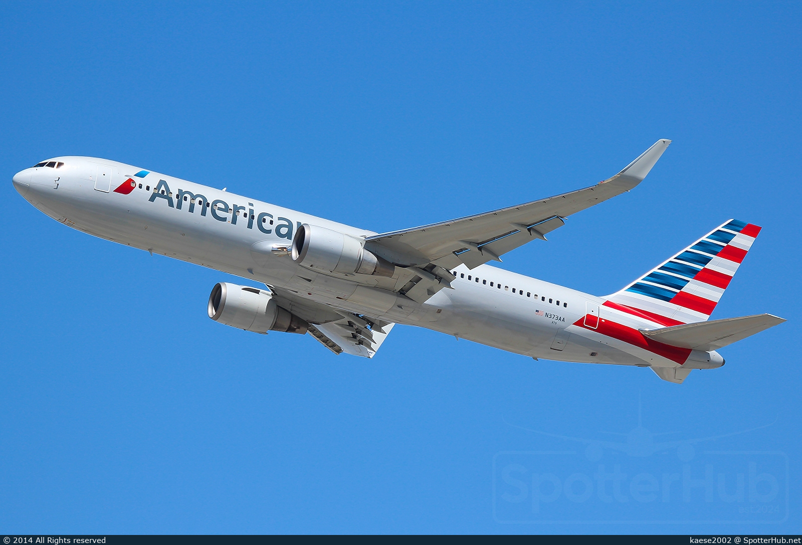 Photo of N373AA - Boeing 767-323(ER) operated by American Airlines