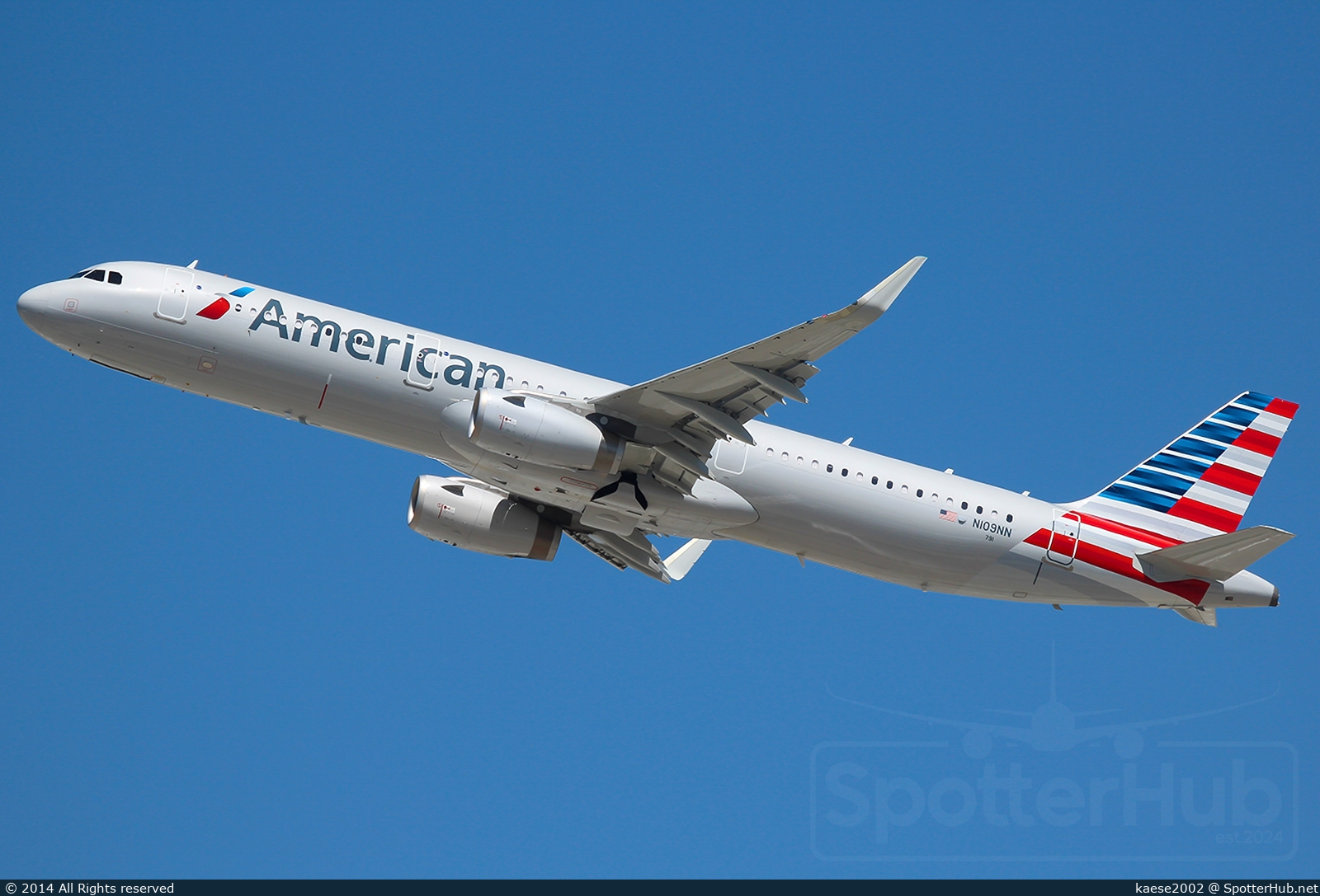 Photo of N109NN - Airbus A321-231 operated by American Airlines