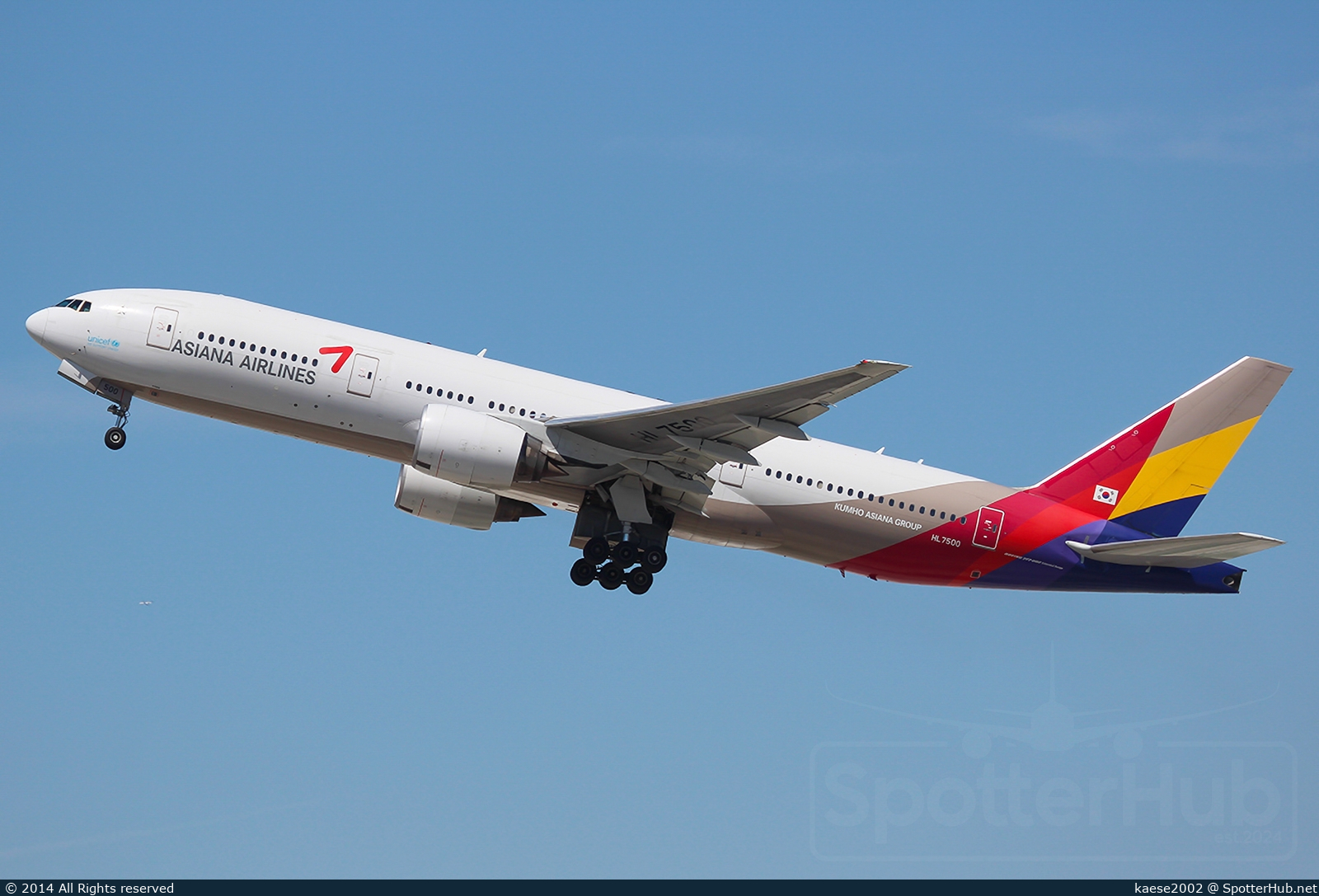 Photo of HL7500 - Boeing 777-28E(ER) operated by Asiana Airlines