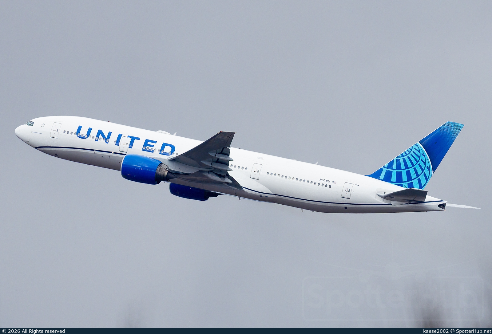 Photo of N204UA - Boeing 777-222(ER) operated by United Airlines