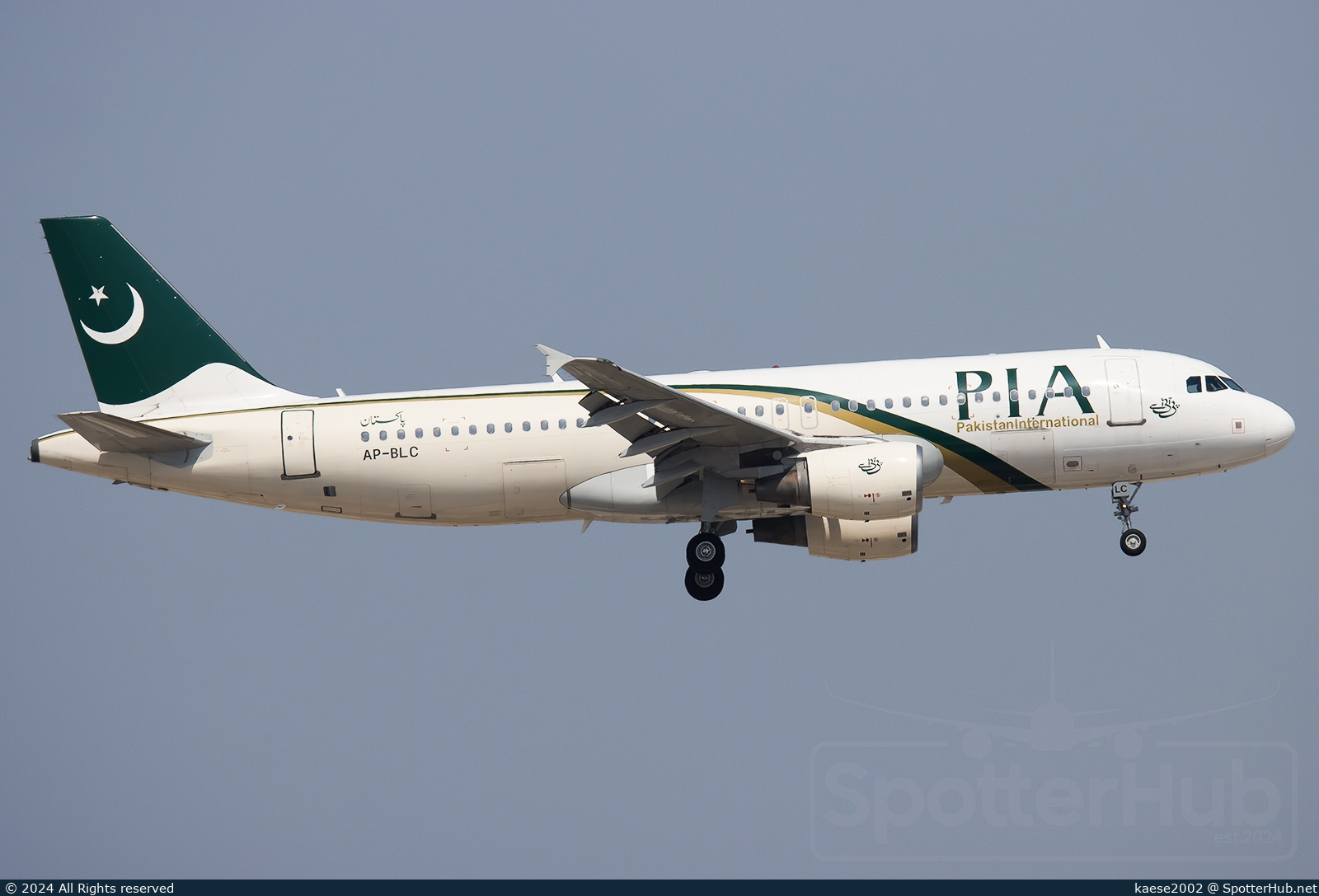 Photo of AP-BLC - Airbus A320-214 operated by PIA Pakistan International Airlines