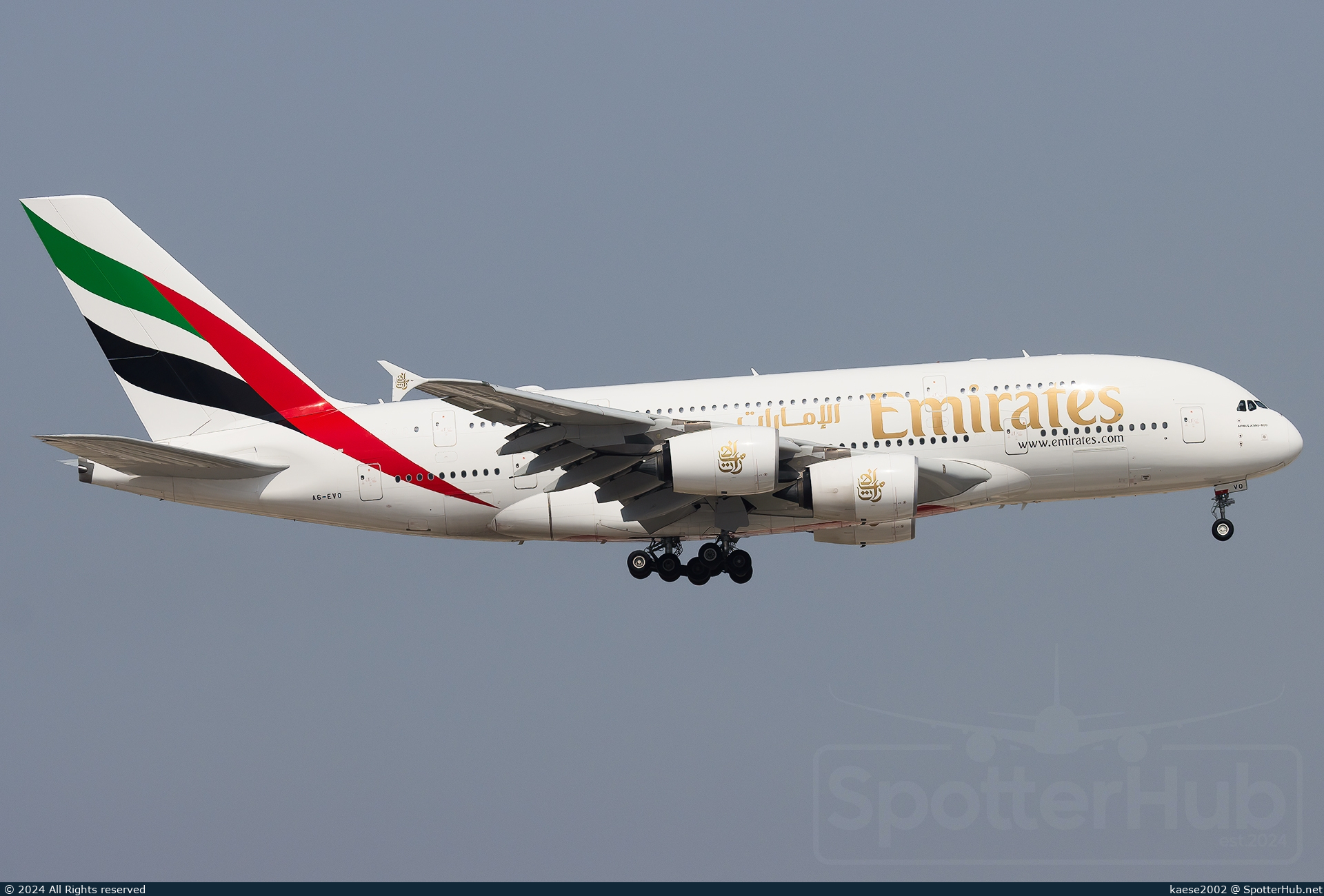 Photo of A6-EVO - Airbus A380-842 operated by Emirates