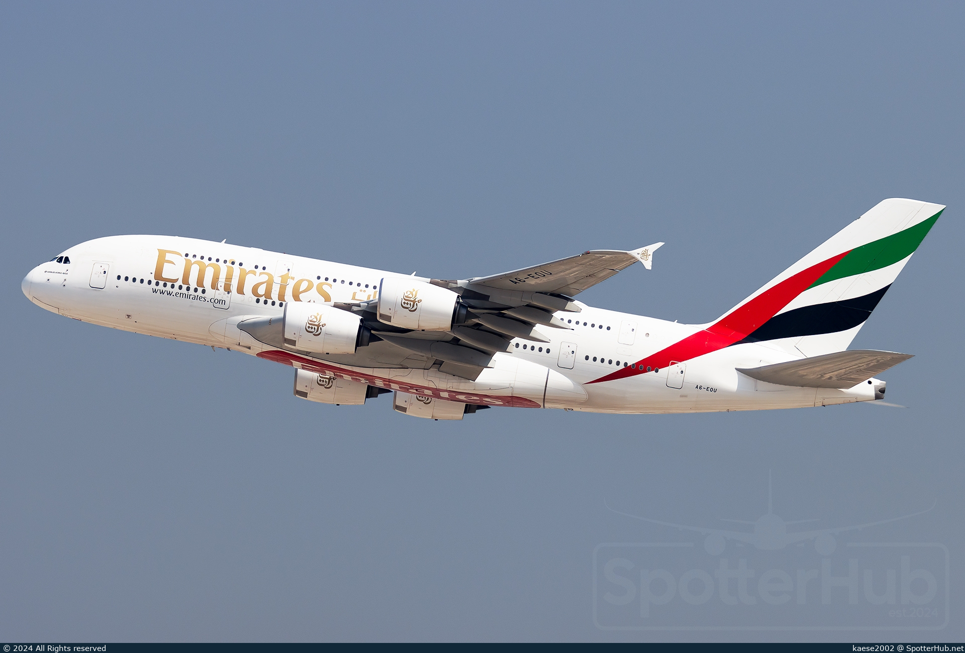 Photo of A6-EOU - Airbus A380-861 operated by Emirates