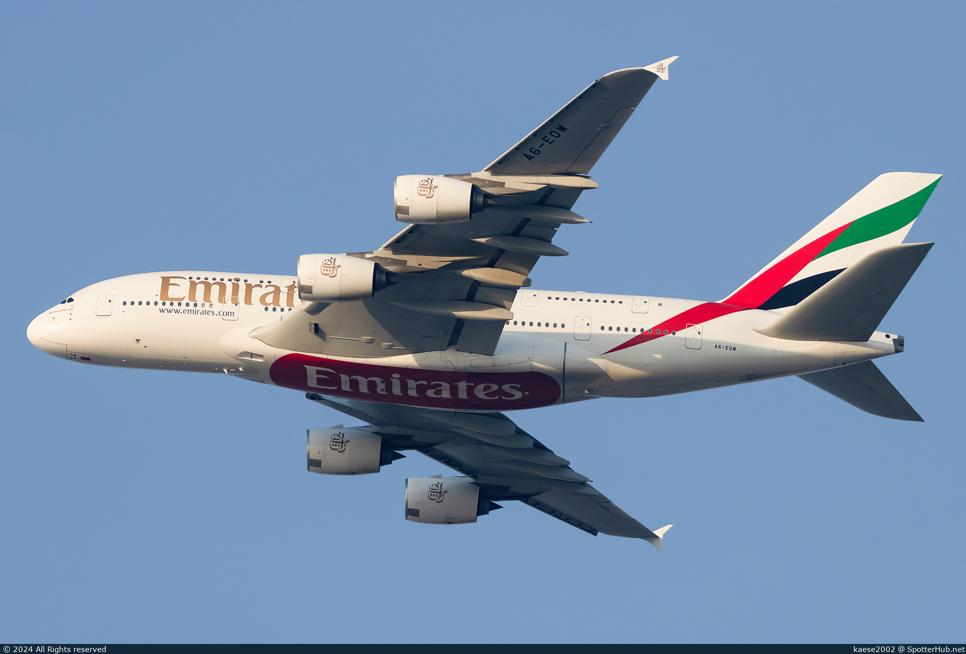 Photo of A6-EOW - Airbus A380-861 operated by Emirates