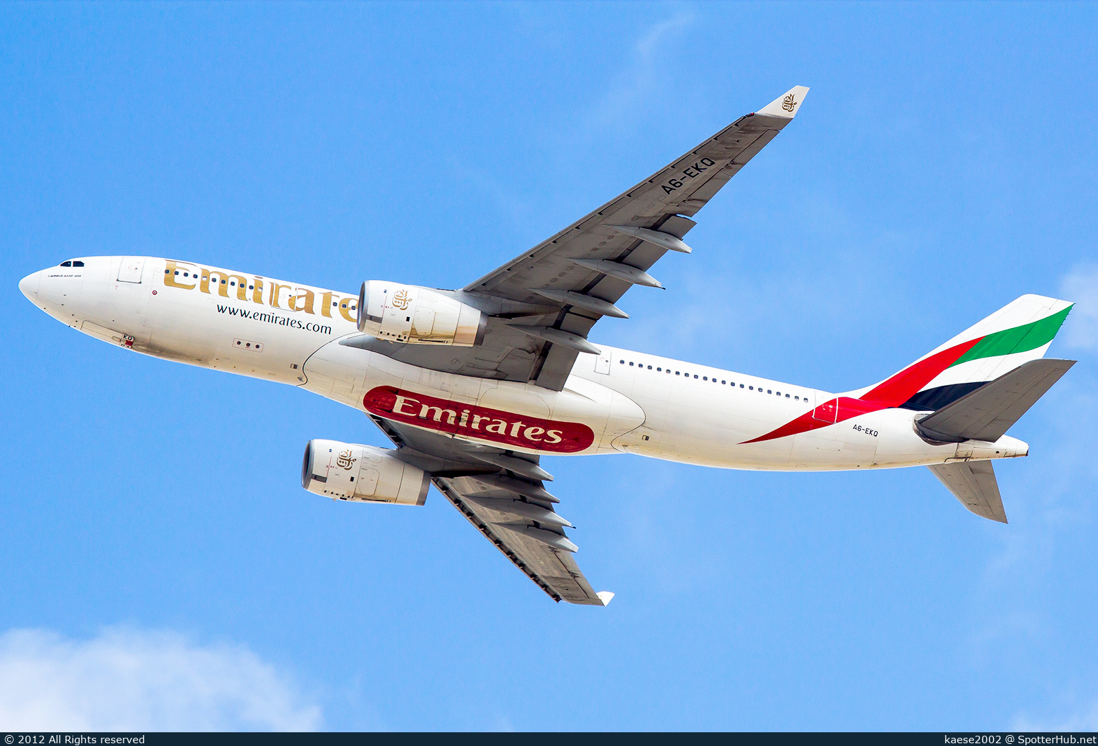 Photo of A6-EKQ - Airbus A330-243 operated by Emirates