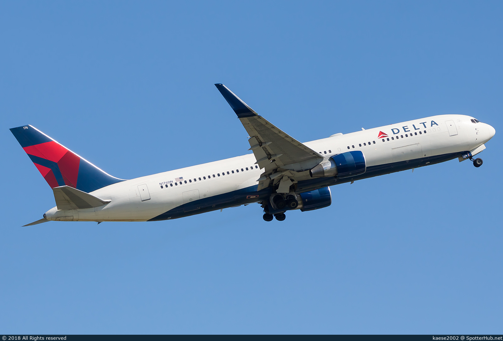 Photo of N176DN - Boeing 767-332(ER) operated by Delta Air Lines