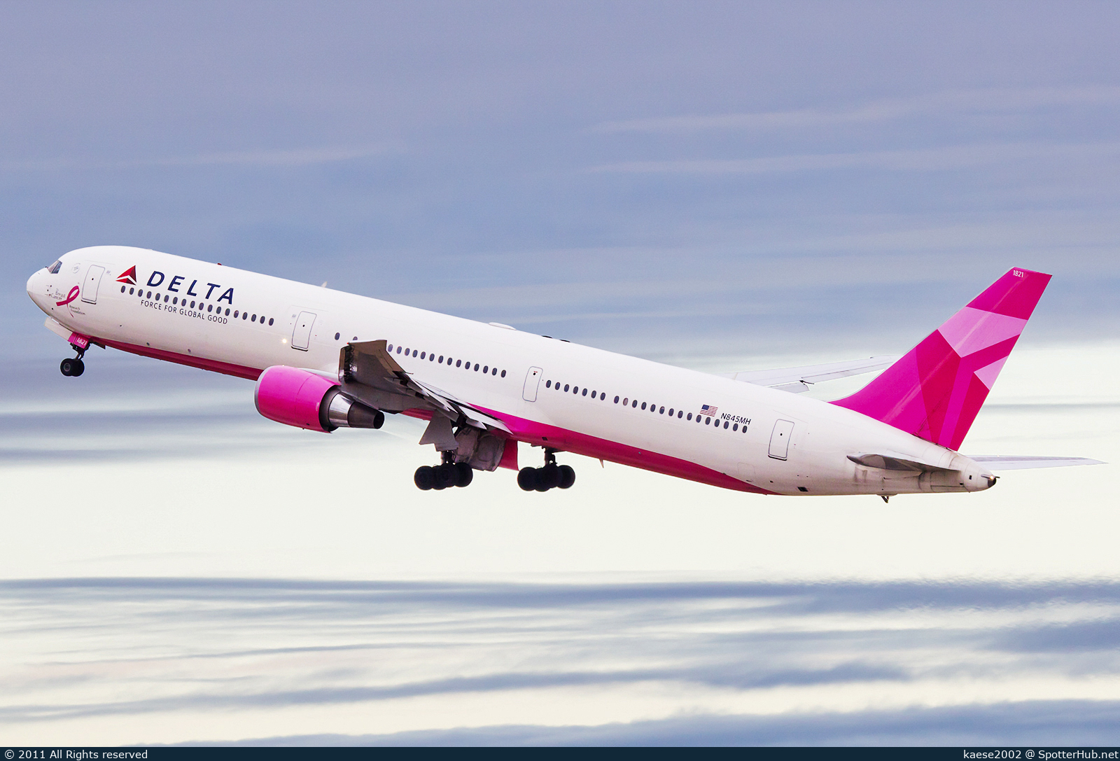 Photo of N845MH - Boeing 767-432(ER) operated by Delta Air Lines