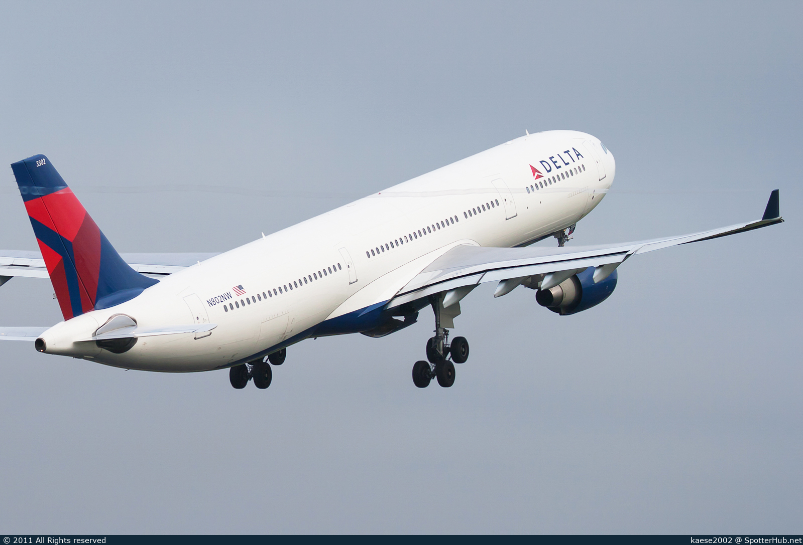 Photo of N802NW - Airbus A330-323 operated by Delta Air Lines
