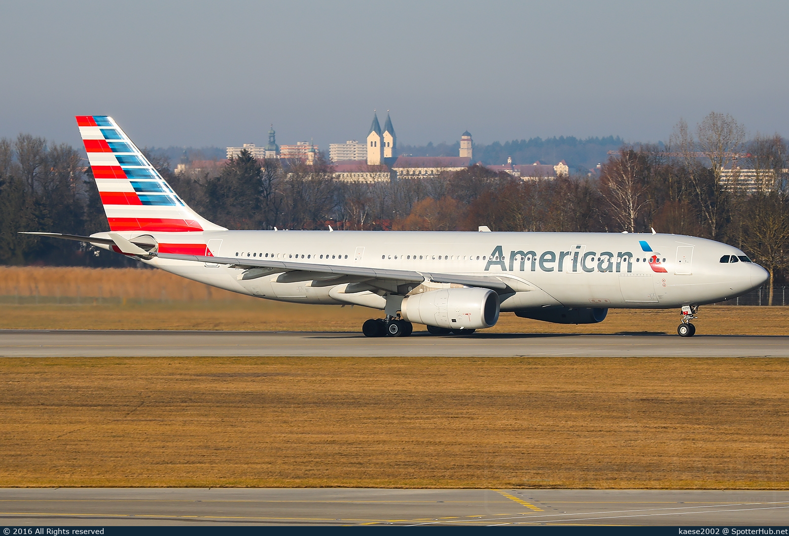 Photo of N293AY - Airbus A330-243 operated by American Airlines