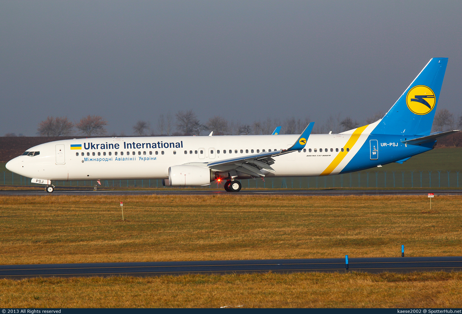 Photo of UR-PSJ - Boeing 737-9KV(ER) operated by Ukraine International Airlines