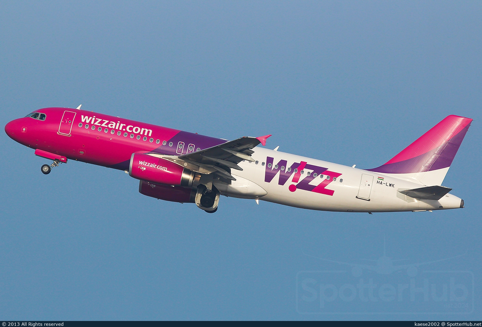 Photo of HA-LWK - Airbus A320-232 operated by Wizz Air