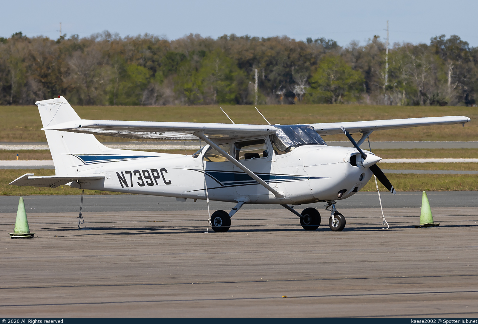 Photo of N739PC - Cessna 172N Skyhawk II operated by Ocala Aviation Services