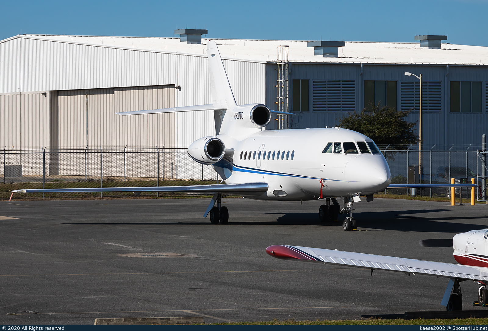 Photo of N900TE - Dassault Falcon 900 operated by Rennia Aviation