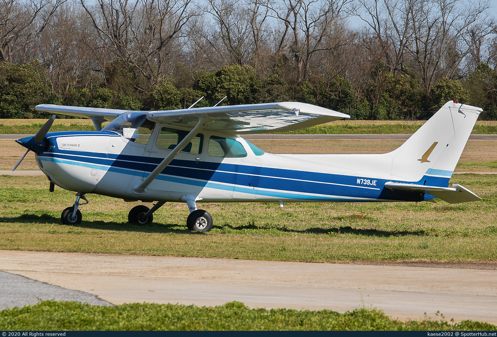 Photo of N739JE - Cessna 172N Skyhawk II operated by Perry Air