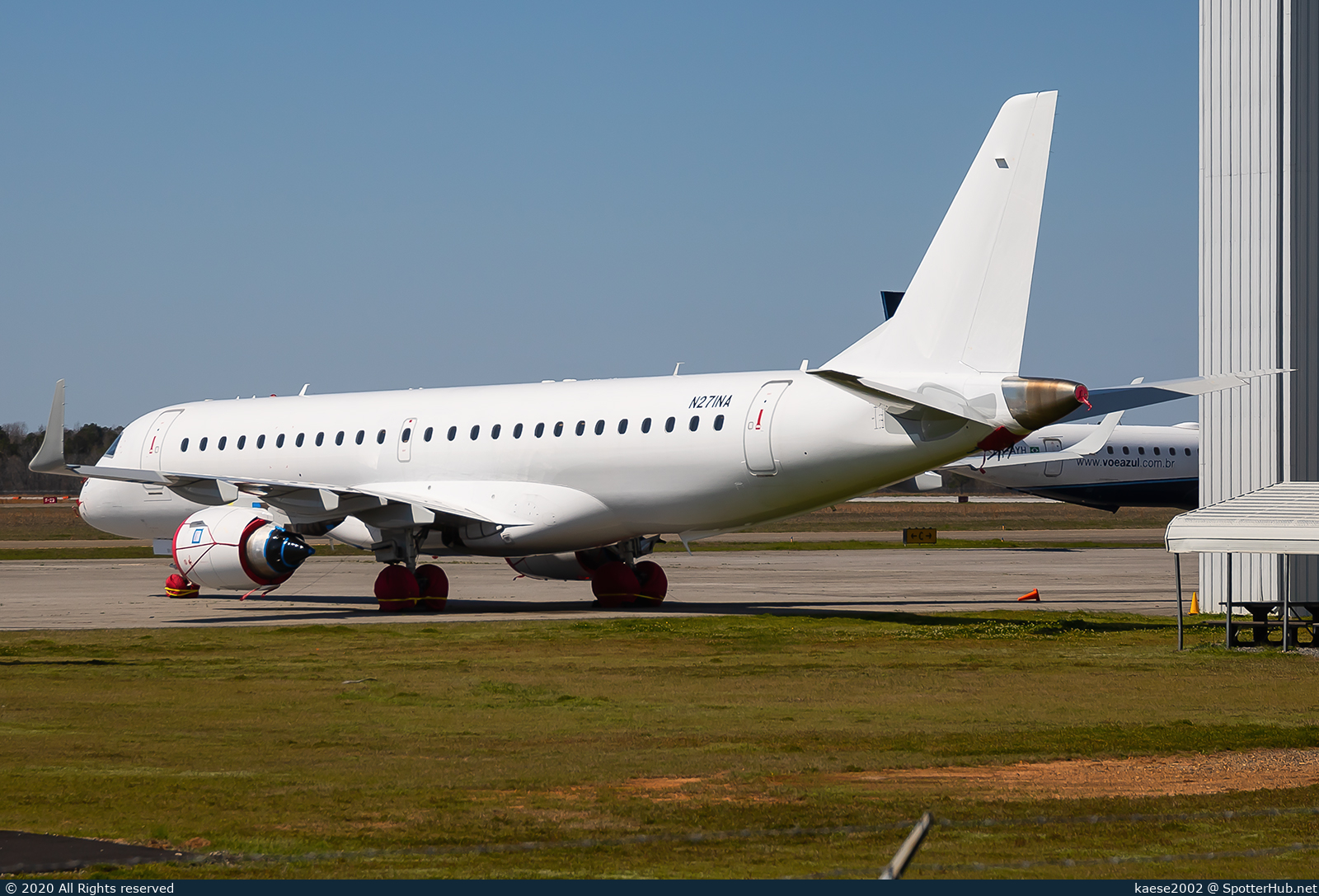 Photo of N271NA - Embraer ERJ-190AR operated by Nordic Aviation Capital