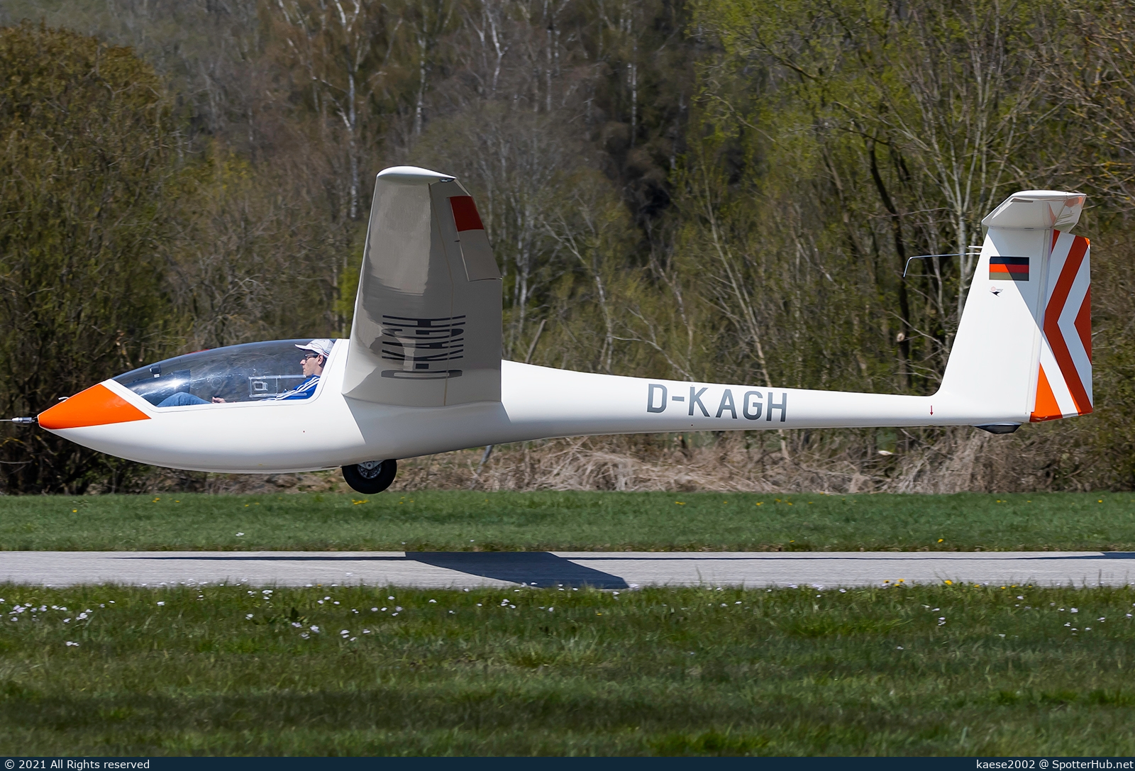 Photo of D-KAGH - Grob G102 Astir CS Jeans operated by Fliegerclub Mühldorf